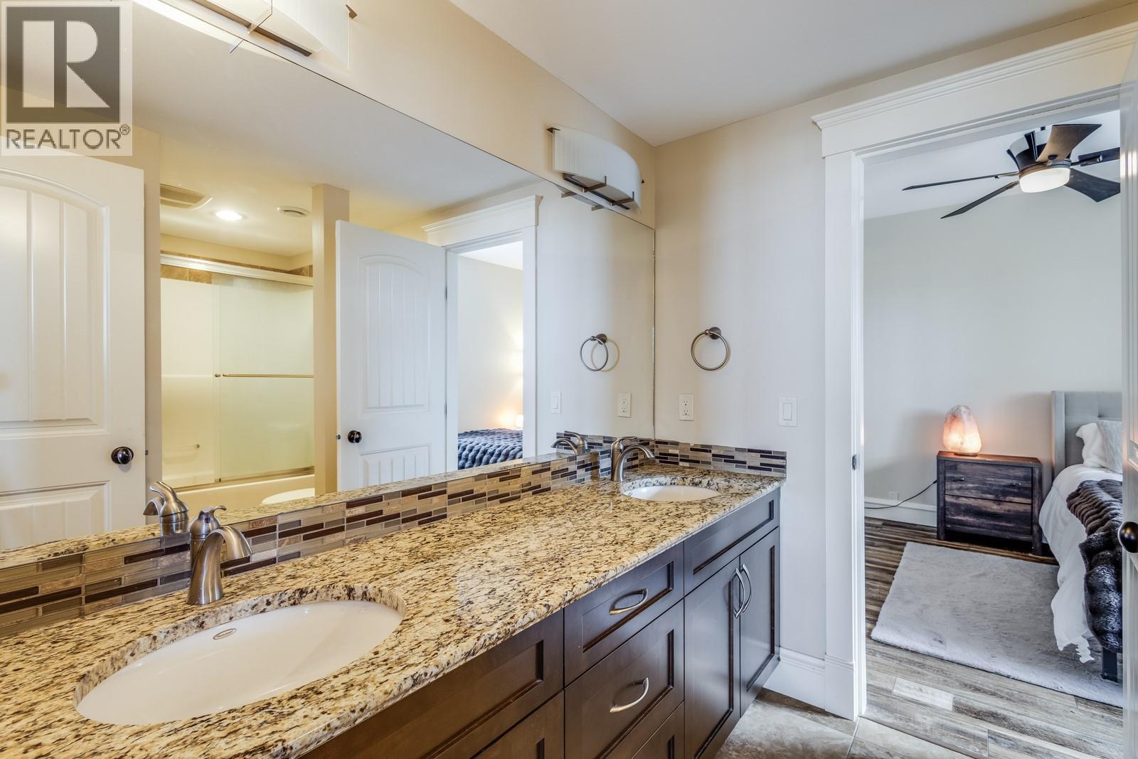 Picture for 1830 Birkdale  Avenue https://www.cirrealty.ca/reb/bc/1/10366521_35.jpg