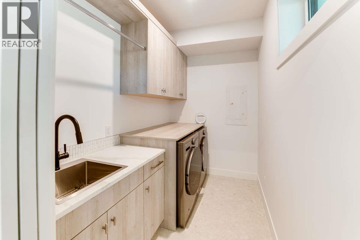 Picture for 278 Summer Wood  Drive https://www.cirrealty.ca/reb/bc/1/10366561_21.jpg