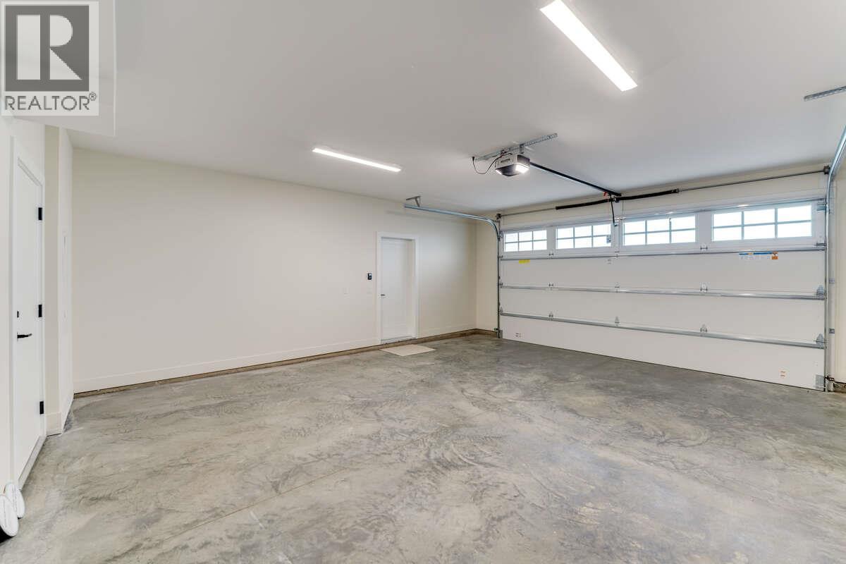 Picture for 278 Summer Wood  Drive https://www.cirrealty.ca/reb/bc/1/10366561_37.jpg