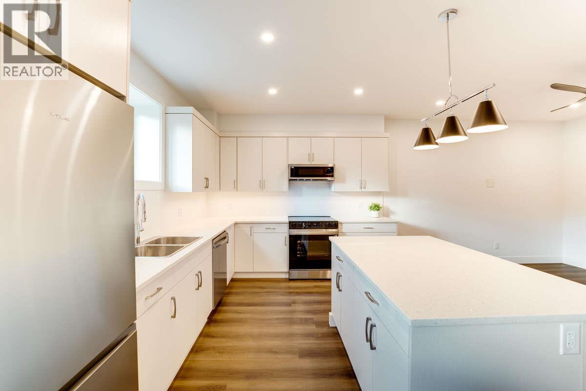 Picture for 278 Summer Wood  Drive https://www.cirrealty.ca/reb/bc/1/10366561_39.jpg