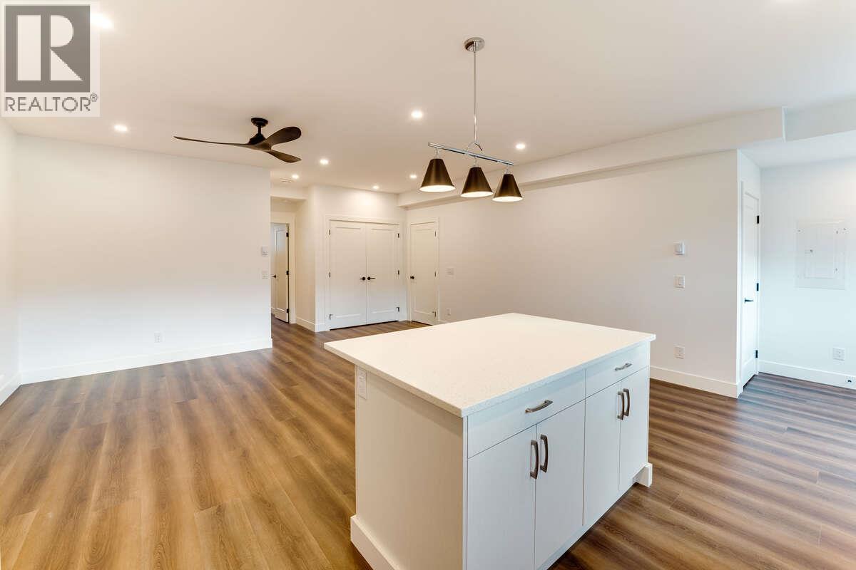 Picture for 278 Summer Wood  Drive https://www.cirrealty.ca/reb/bc/1/10366561_40.jpg