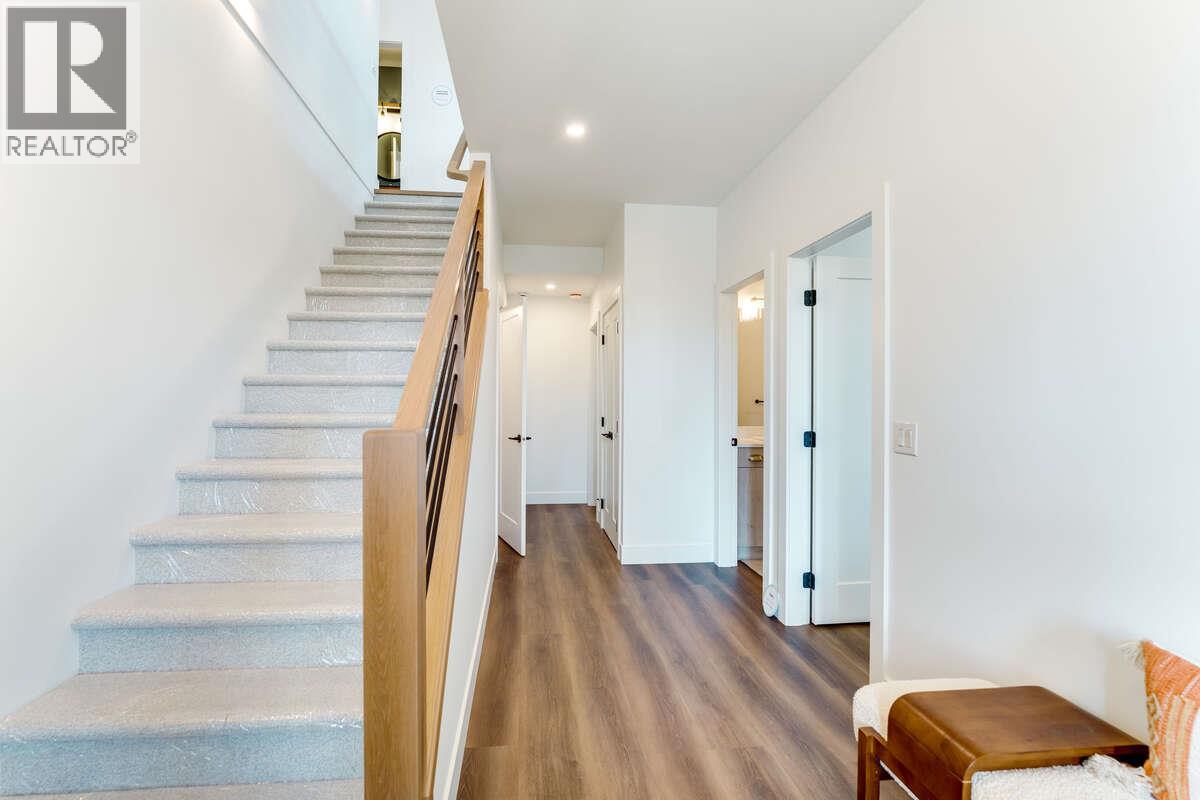 Picture for 278 Summer Wood  Drive https://www.cirrealty.ca/reb/bc/1/10366561_5.jpg