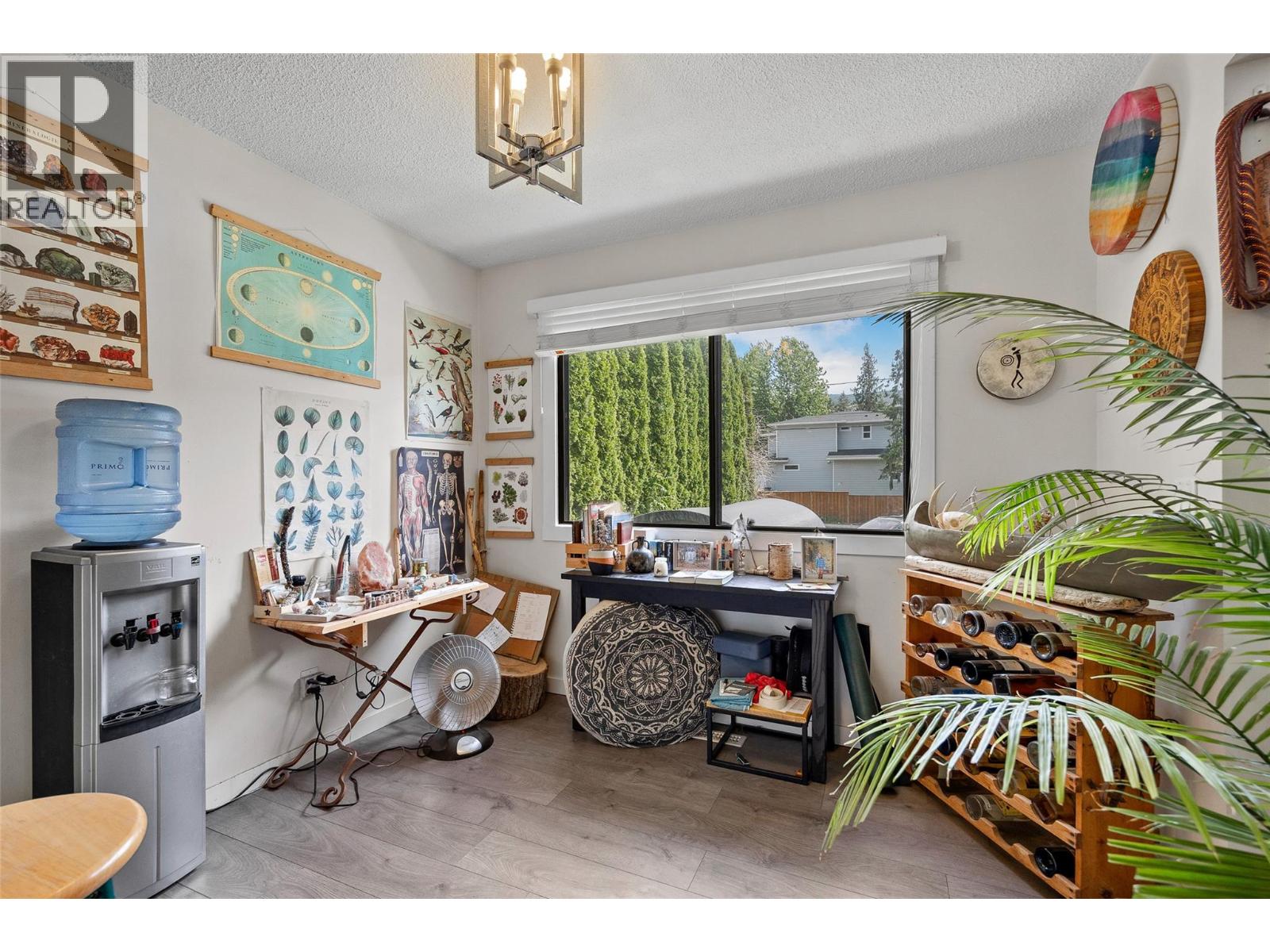 Picture for 750 McClure  Road https://www.cirrealty.ca/reb/bc/1/10366731_12.jpg