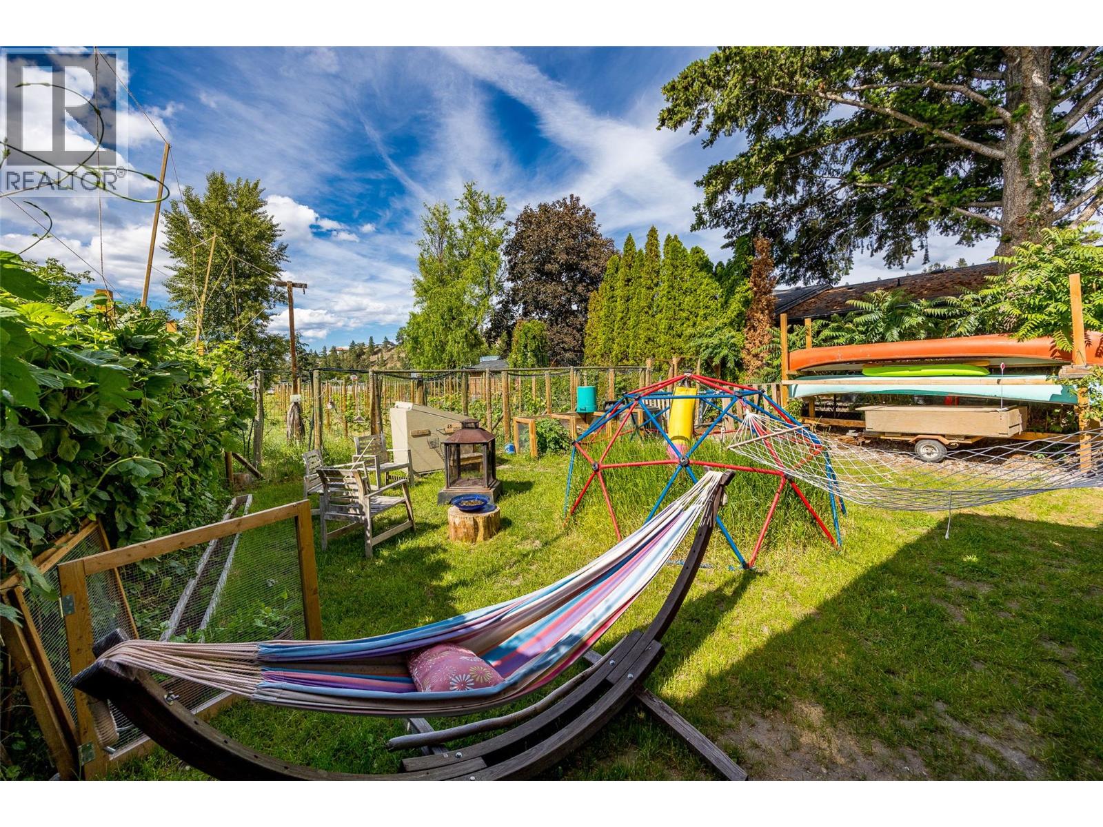 Picture for 750 McClure  Road https://www.cirrealty.ca/reb/bc/1/10366731_36.jpg