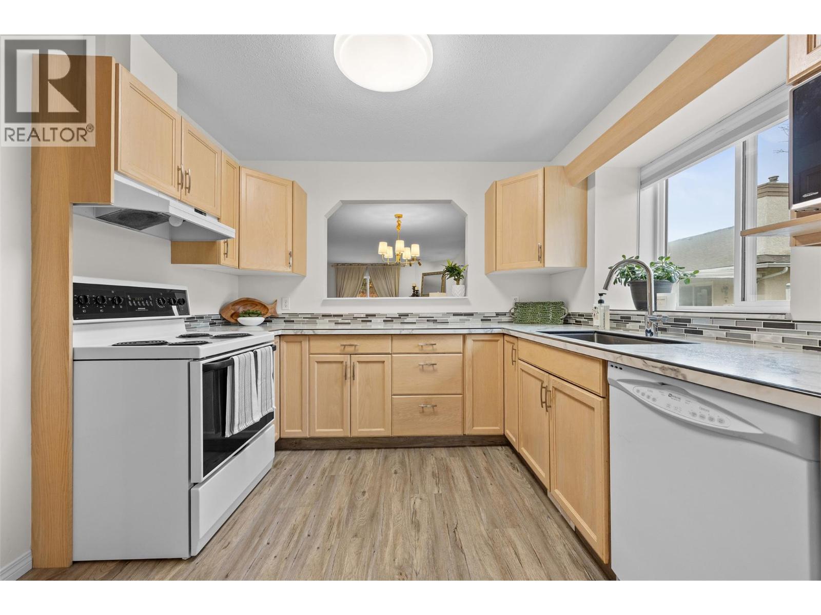 Picture for Unit #18, 1874 Parkview  Crescent