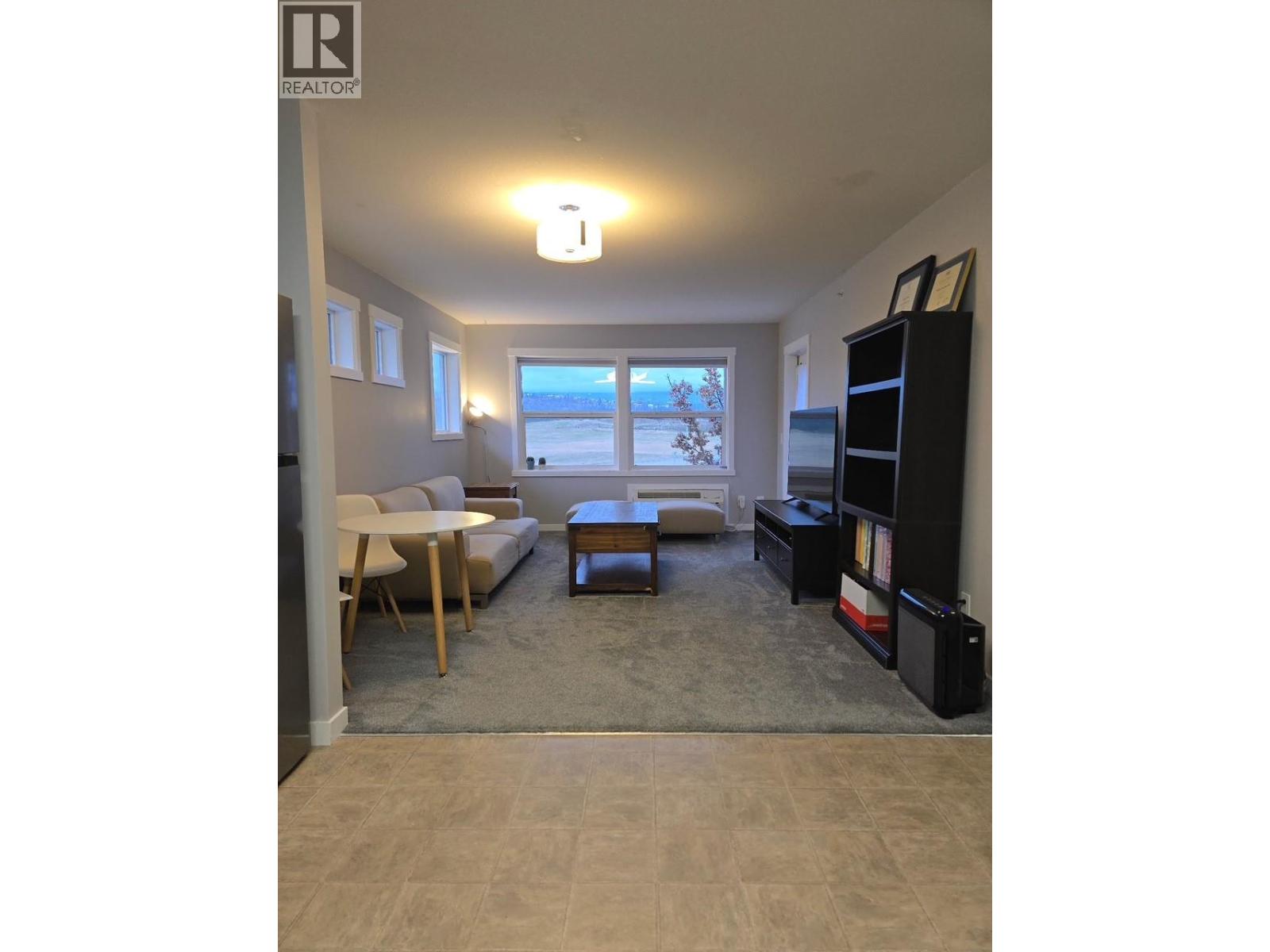 Picture for Unit #308, 1479 Glenmore  RoadN