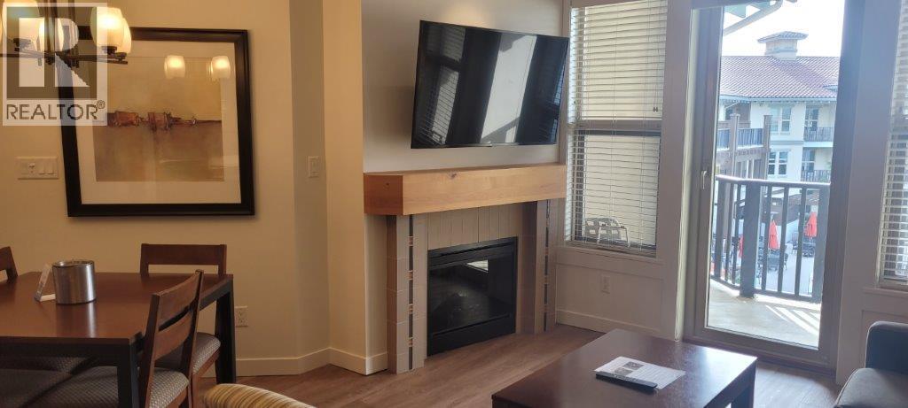 Picture for Unit #205, 4200 Lakeshore  Drive