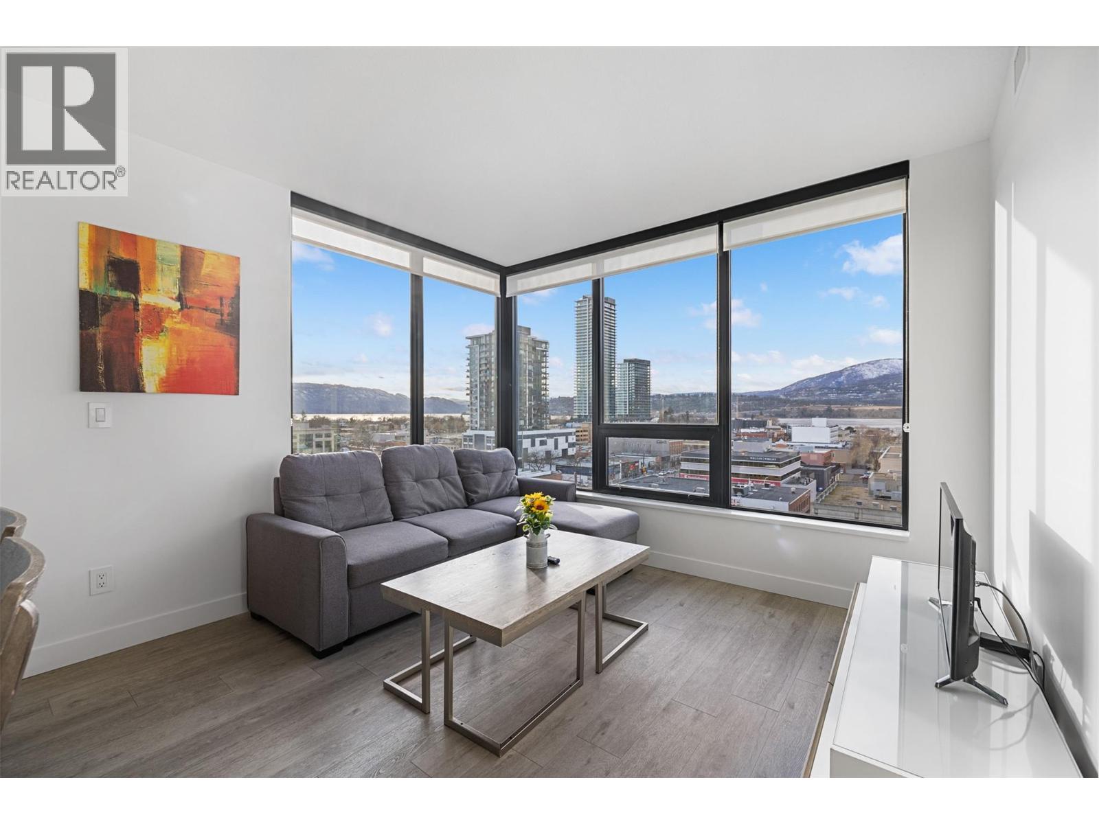 Picture for Unit #905, 1471 St Paul  Street