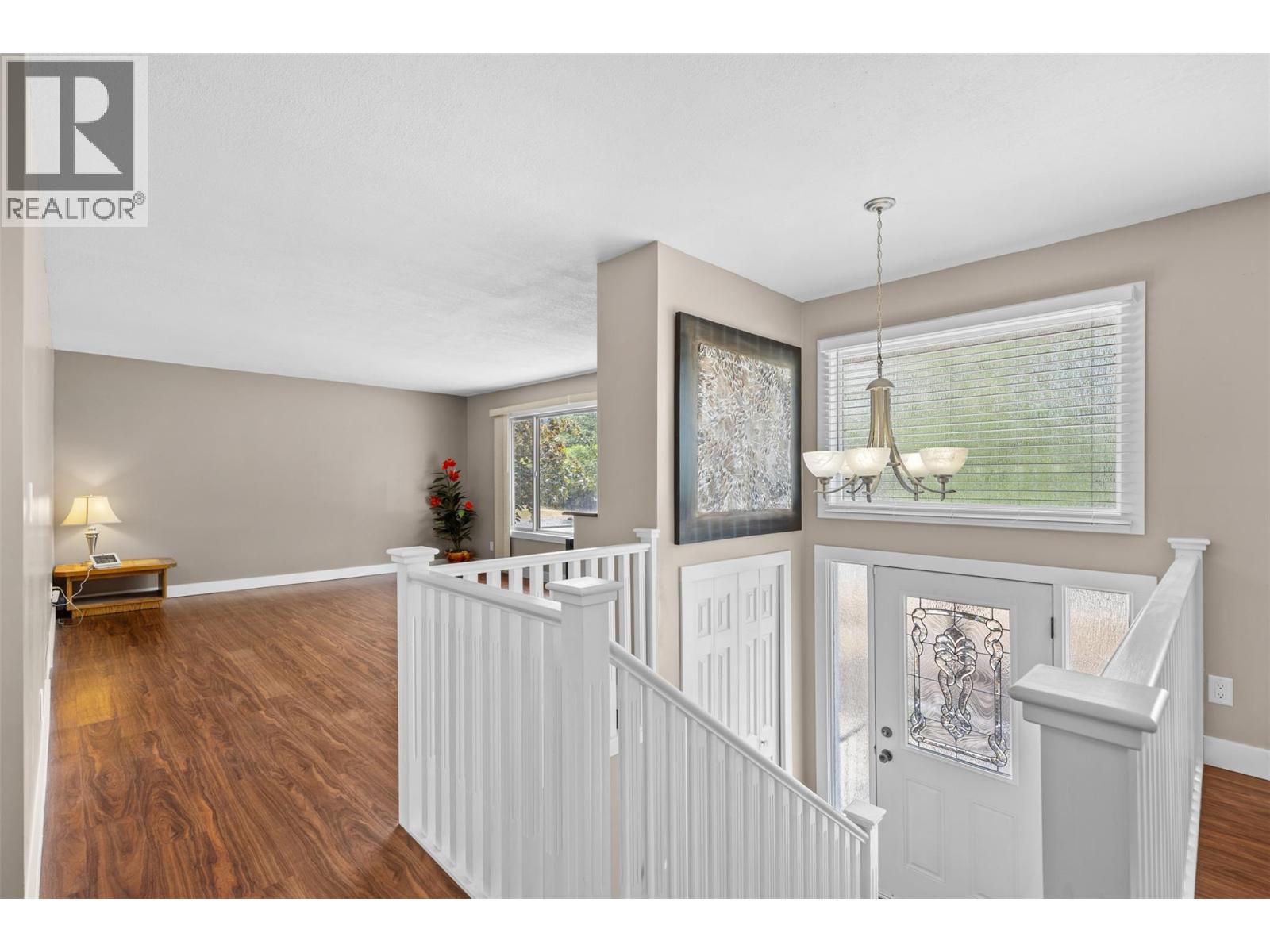 Picture for 645 Mark  Road