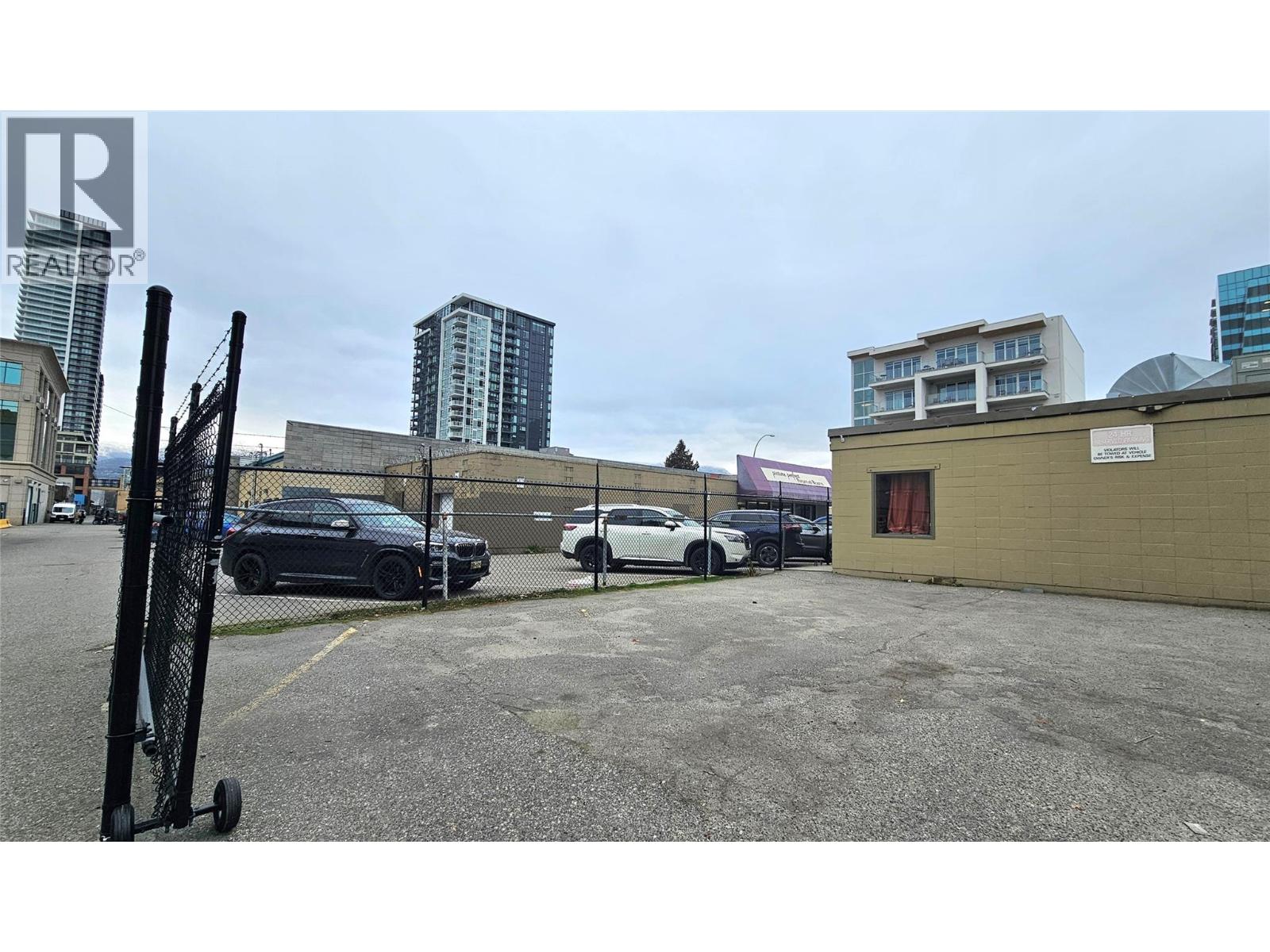 Picture for Unit #A, 545 Lawrence  Avenue