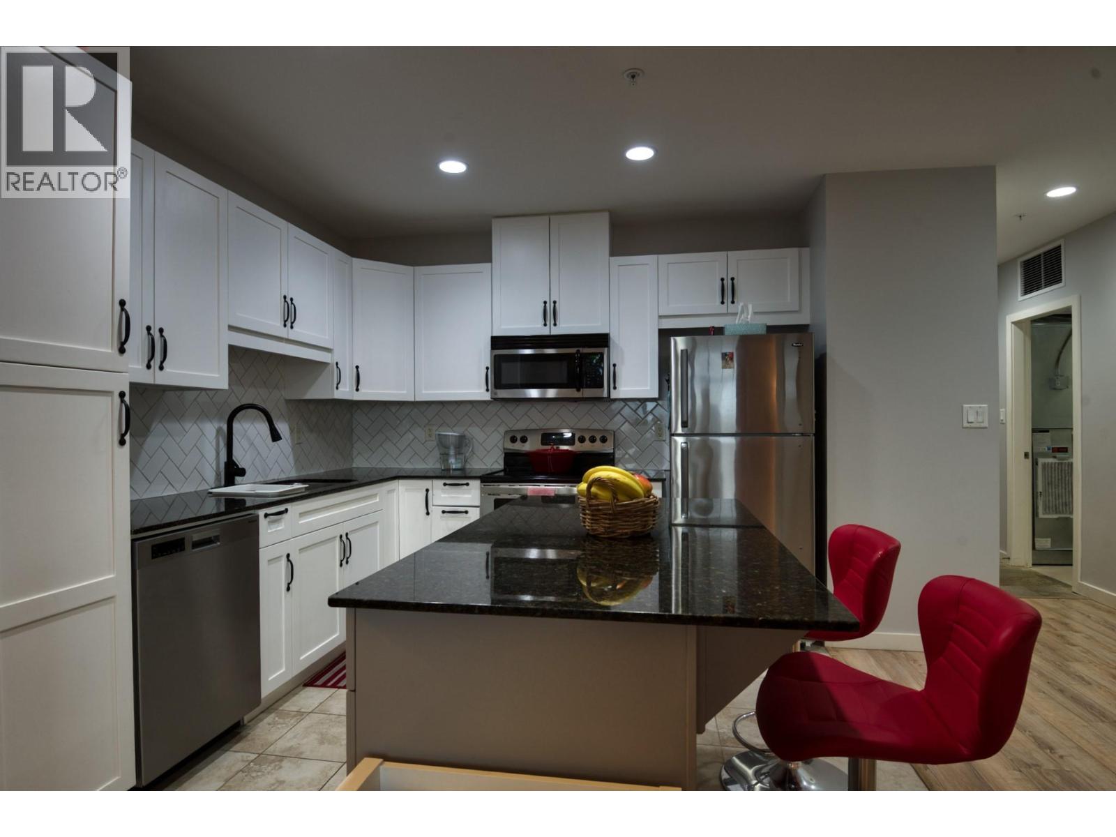 Picture for Unit #608, 3301 Skaha Lake  Road