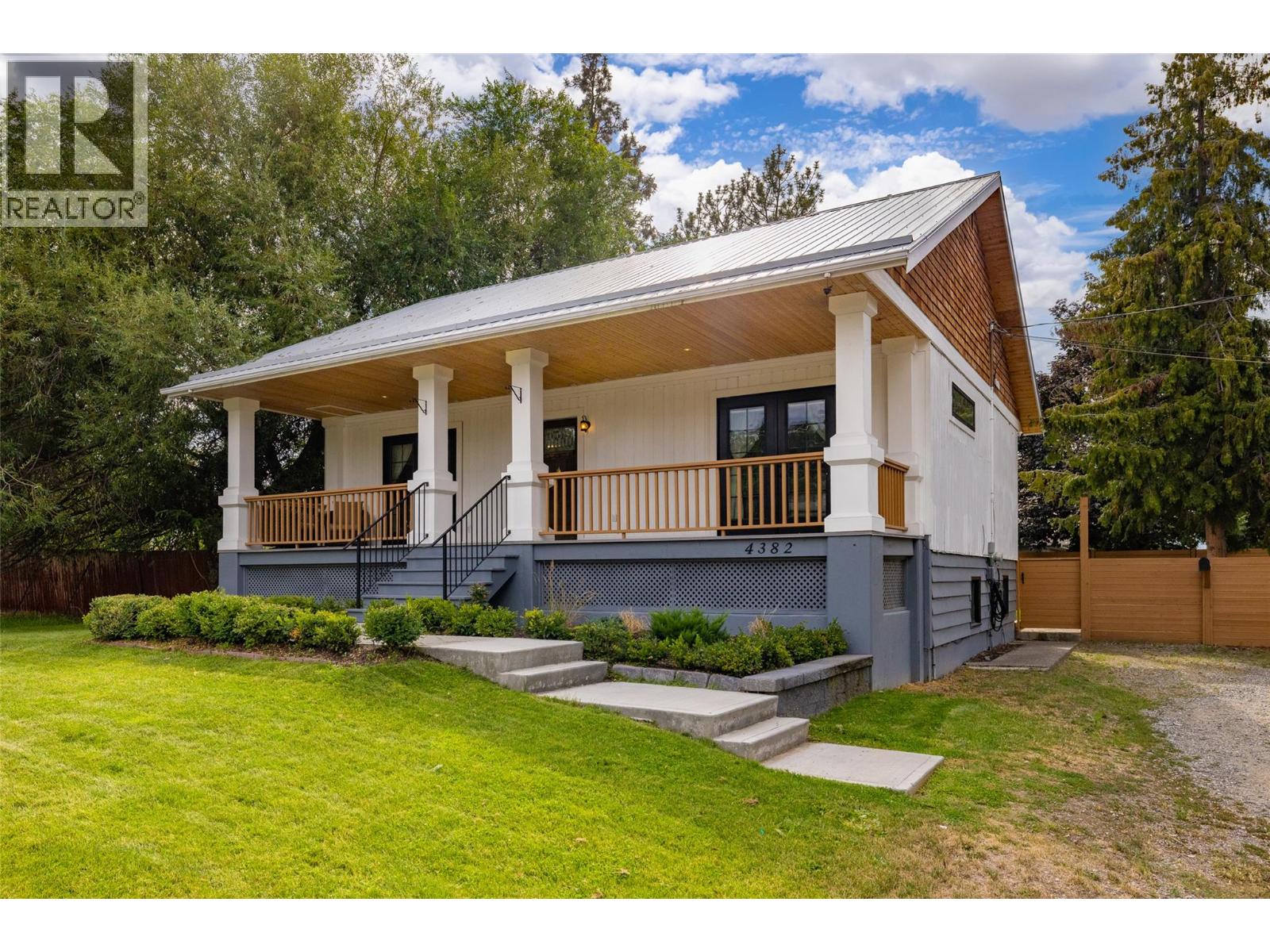 Picture for 4382 GORDON  Drive