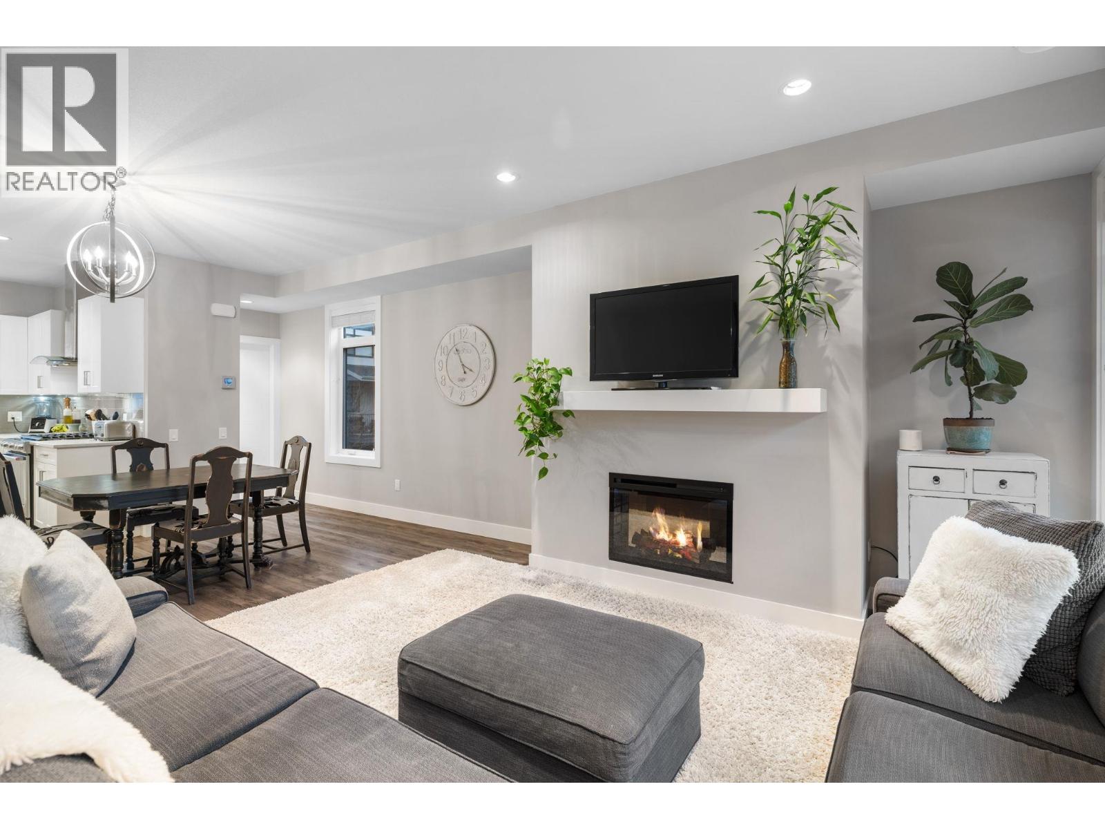 Picture for Unit #136, 1102 Cameron  Avenue