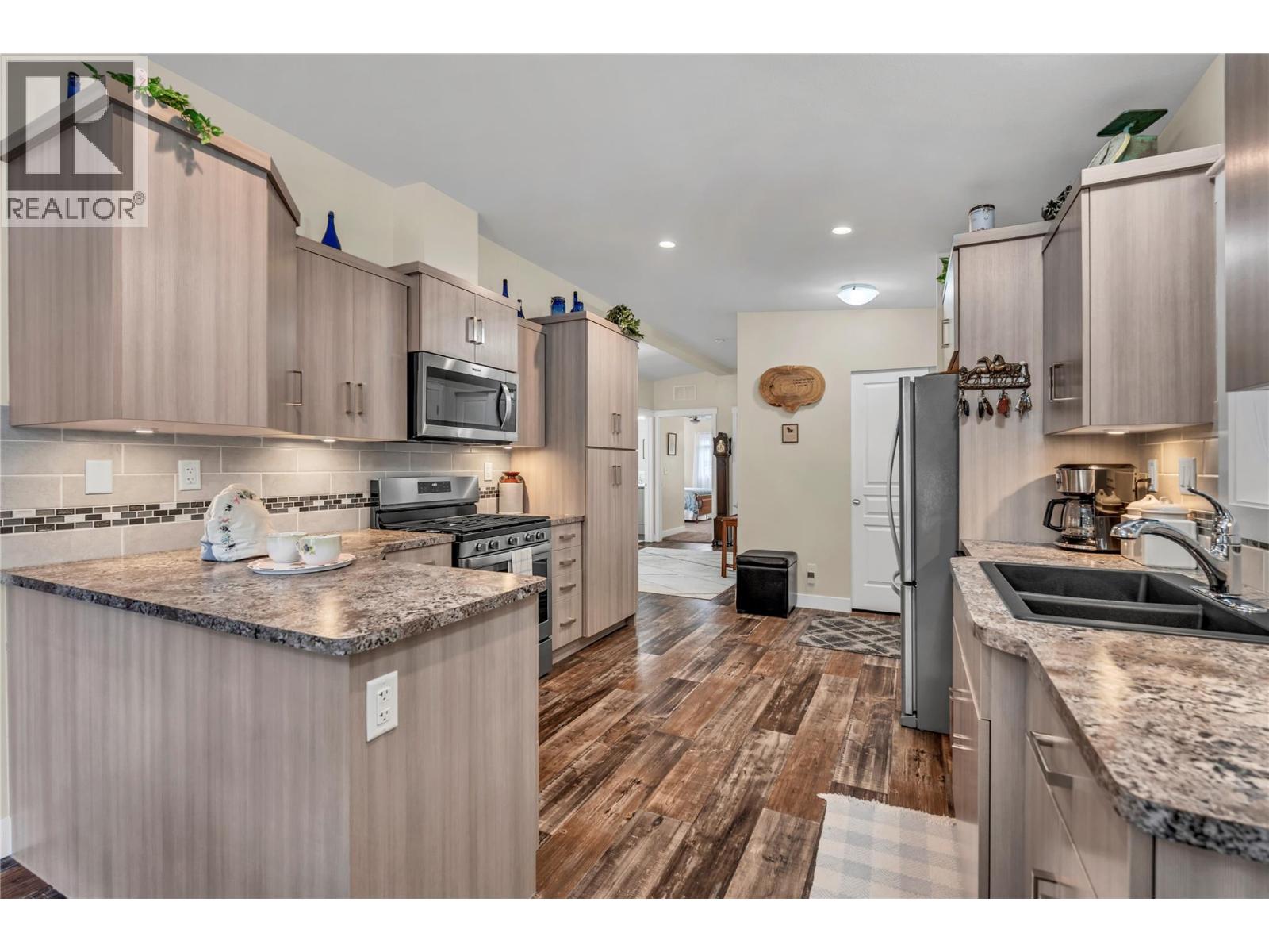 Picture for Unit #47, 197 Dauphin  Avenue