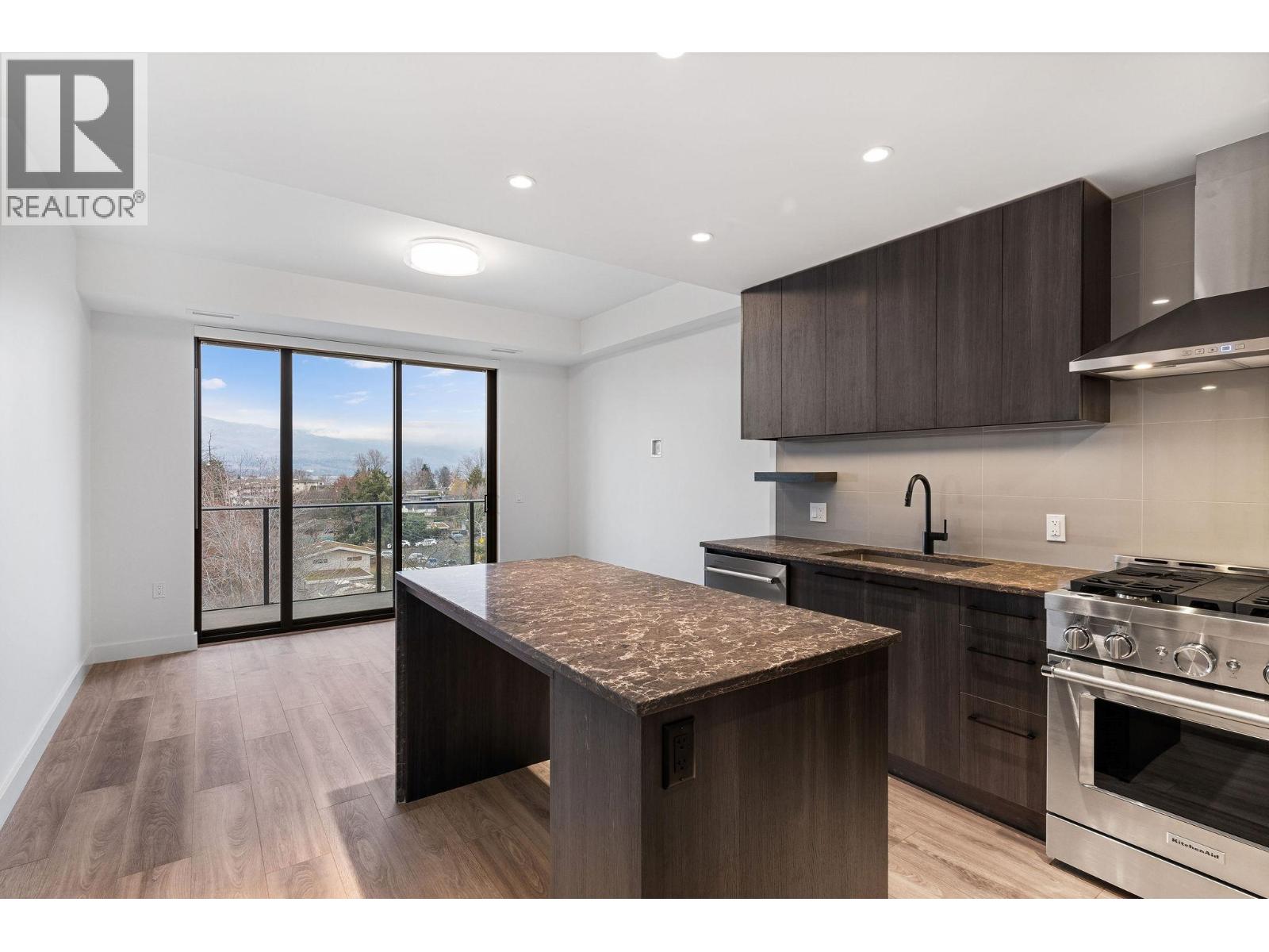 Picture for Unit #310, 3051 Abbott  Street