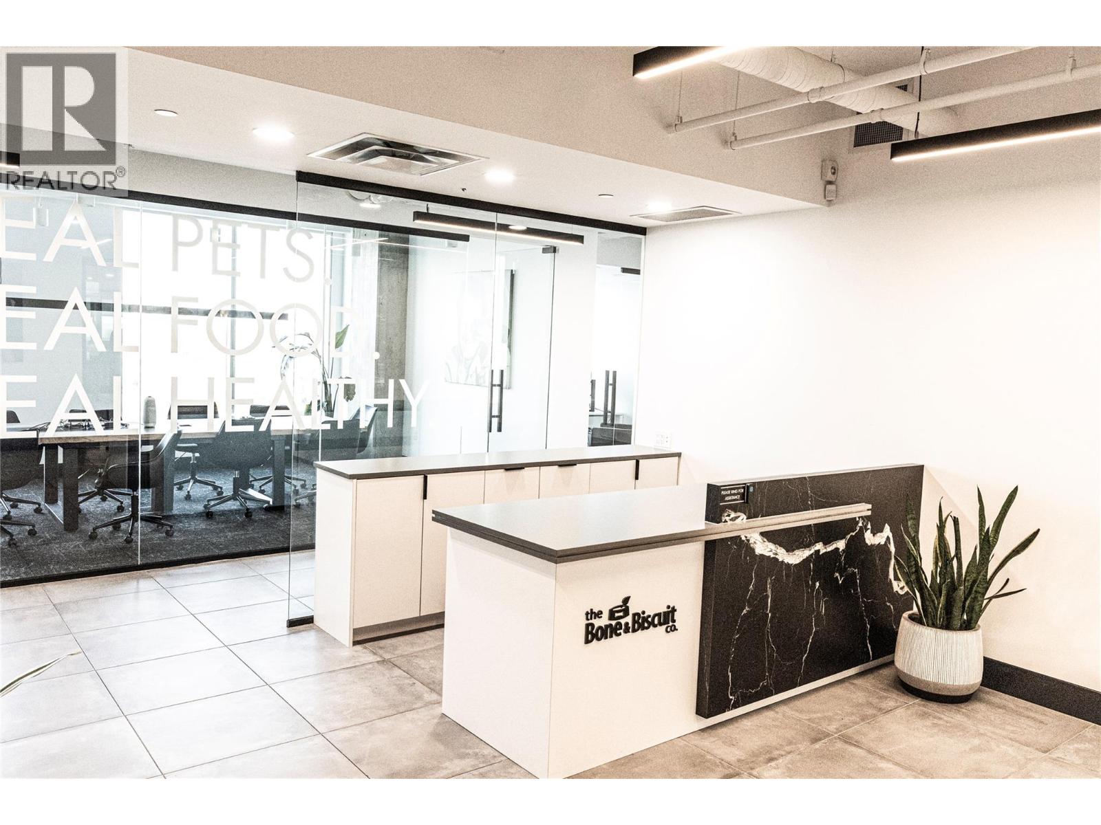 Picture for Unit #1010, 1700 Dickson  Avenue