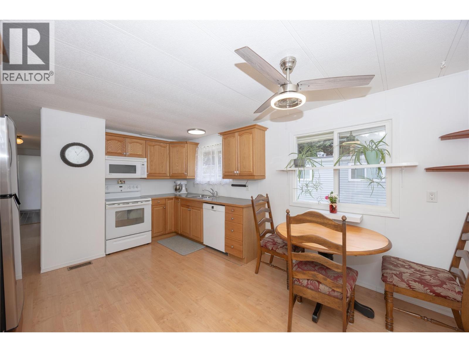 Picture for Unit #97, 3535 Casorso  Road