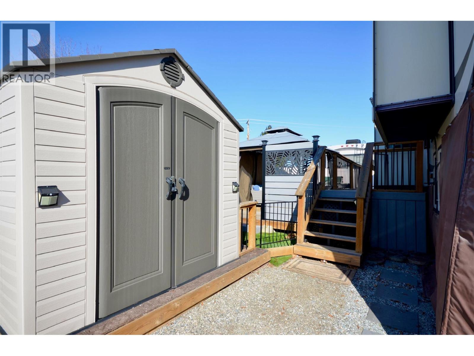 Picture for Unit #573, 415 Commonwealth  Road