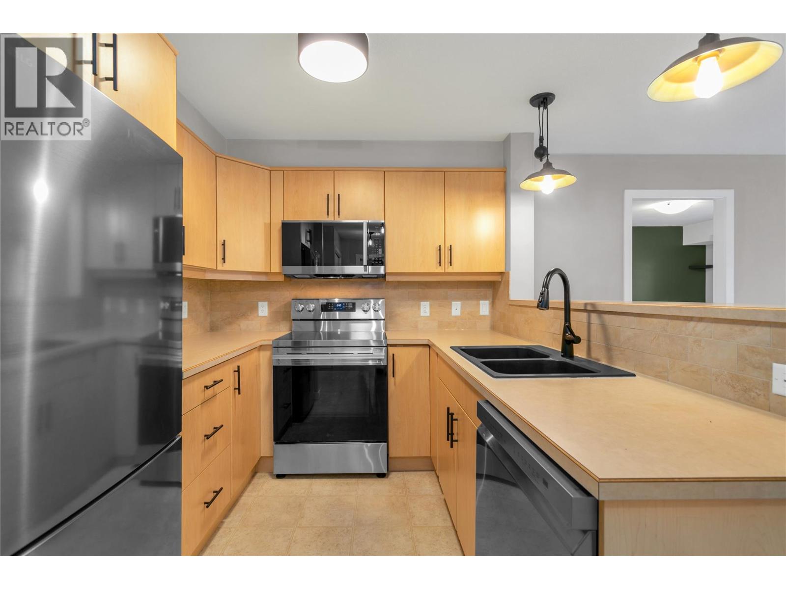 Picture for Unit #4105, 325 McIntosh  Road