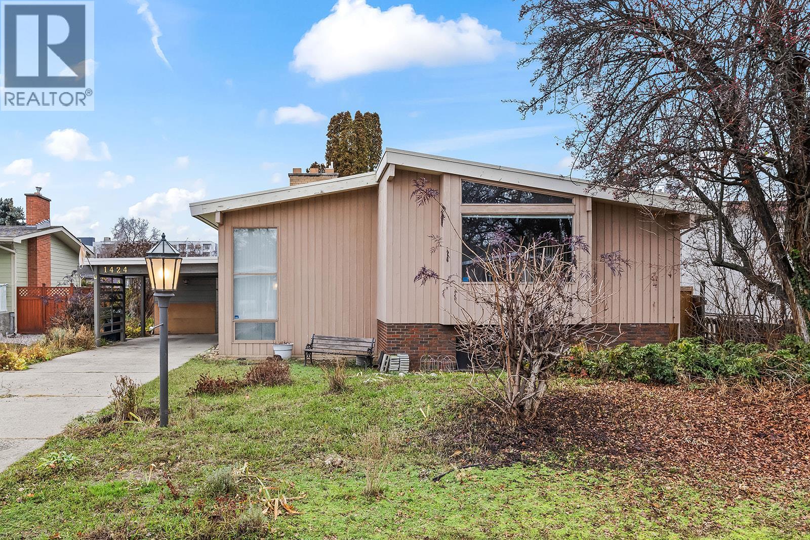 Picture for 1424 Lombardy  Square