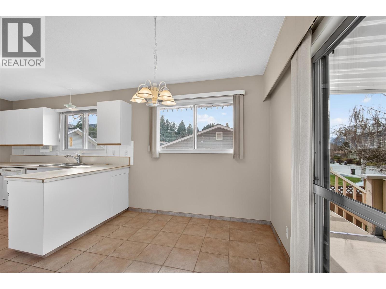 Picture for 181 McPherson  Crescent