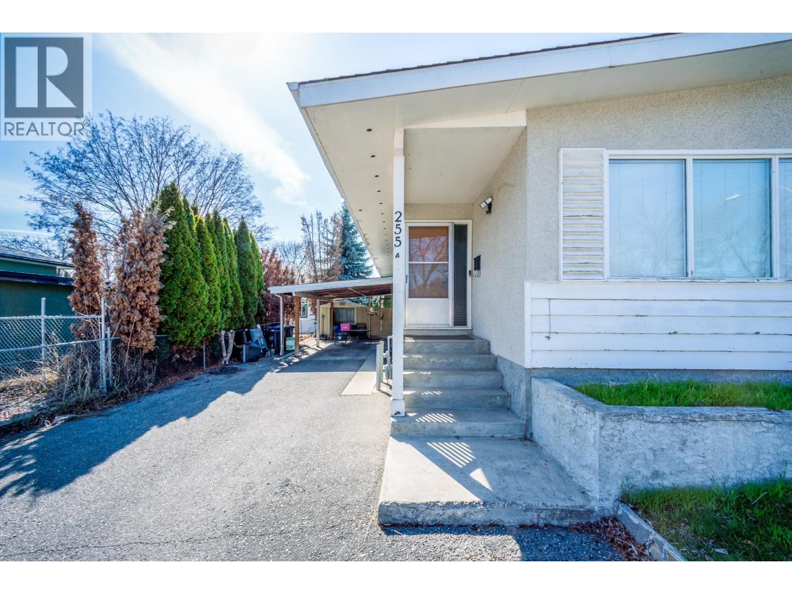 Picture for 255 Holbrook  RoadW