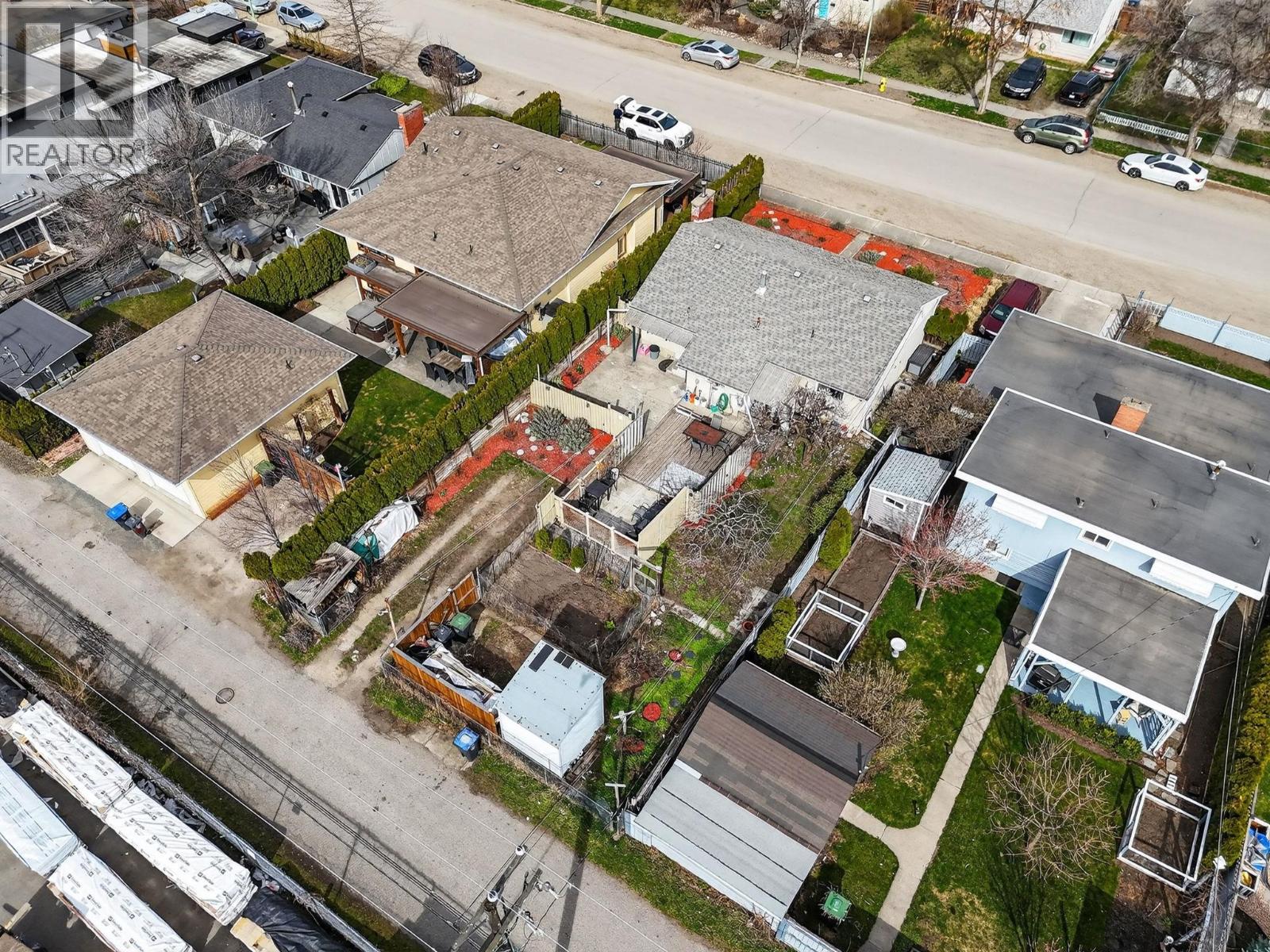 Picture for 651 Bay  Avenue