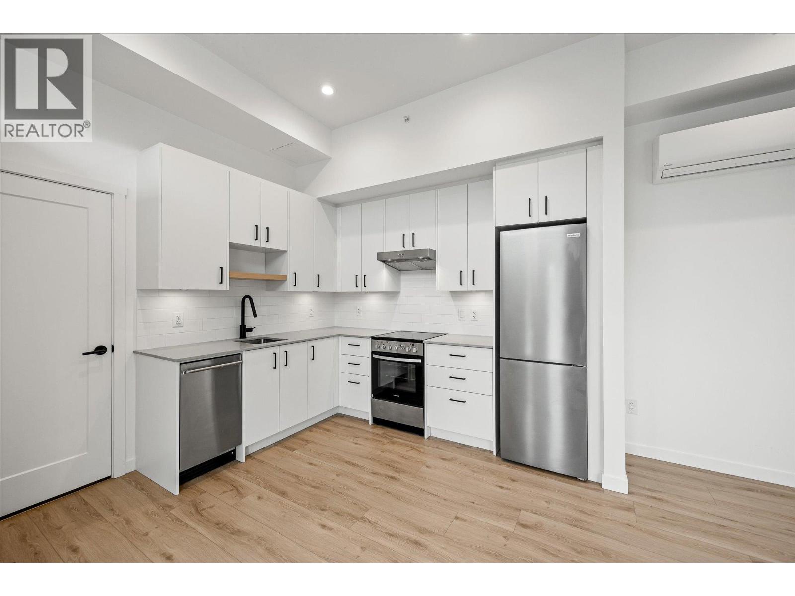 Picture for Unit #105B, 660 Cawston  Avenue