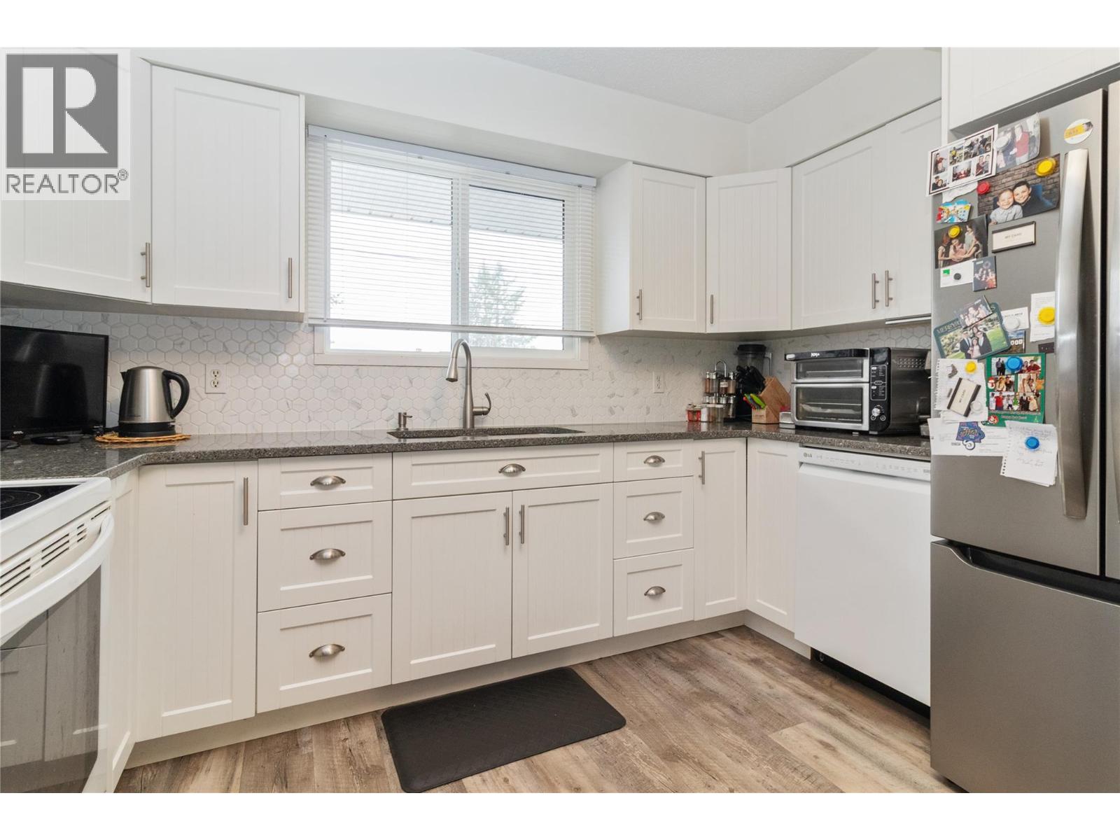 Picture for 410 Madsen  Road