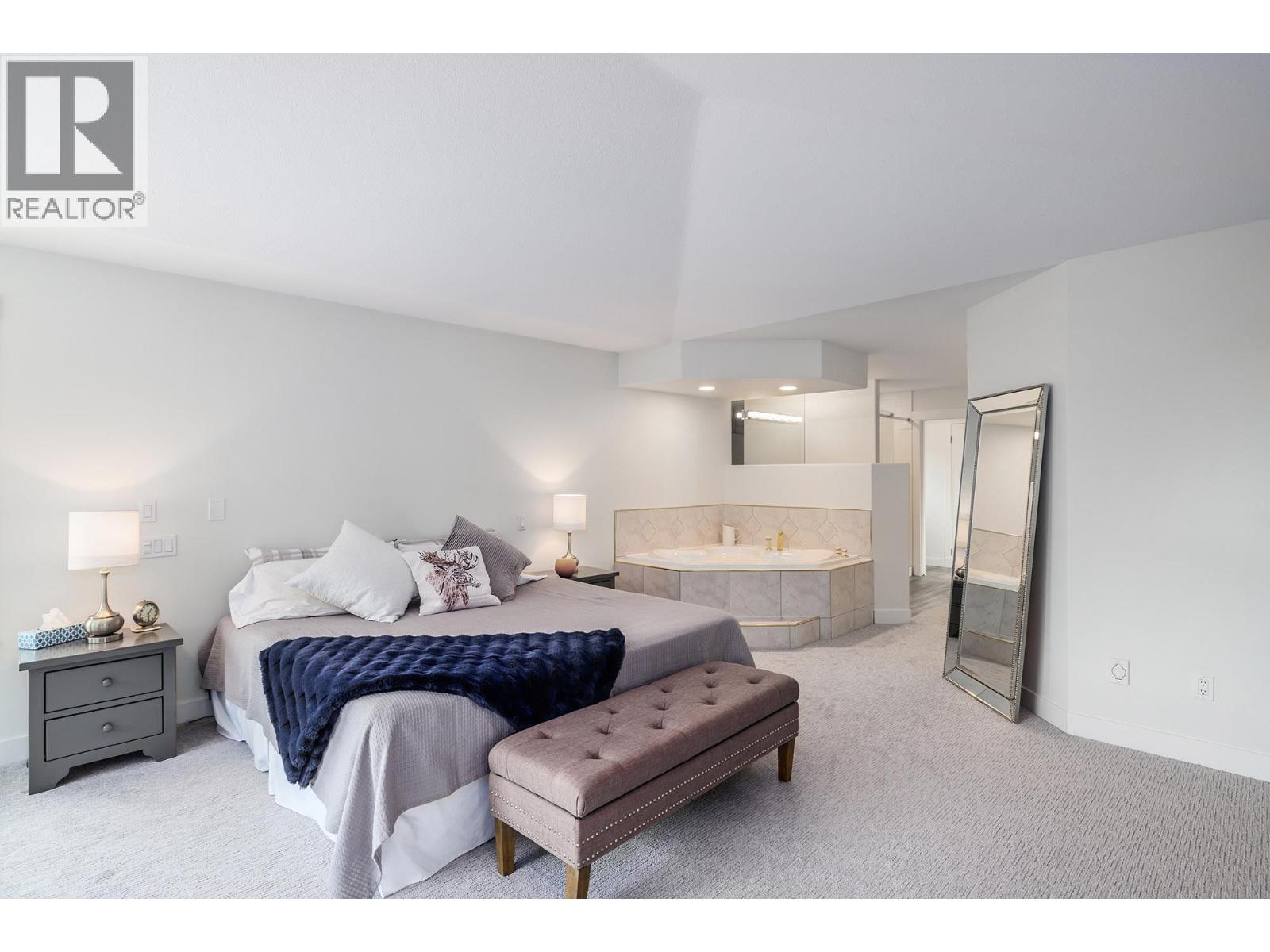 Picture for 841 Churchill  Court https://www.cirrealty.ca/reb/bc/2/10349302_20.jpg