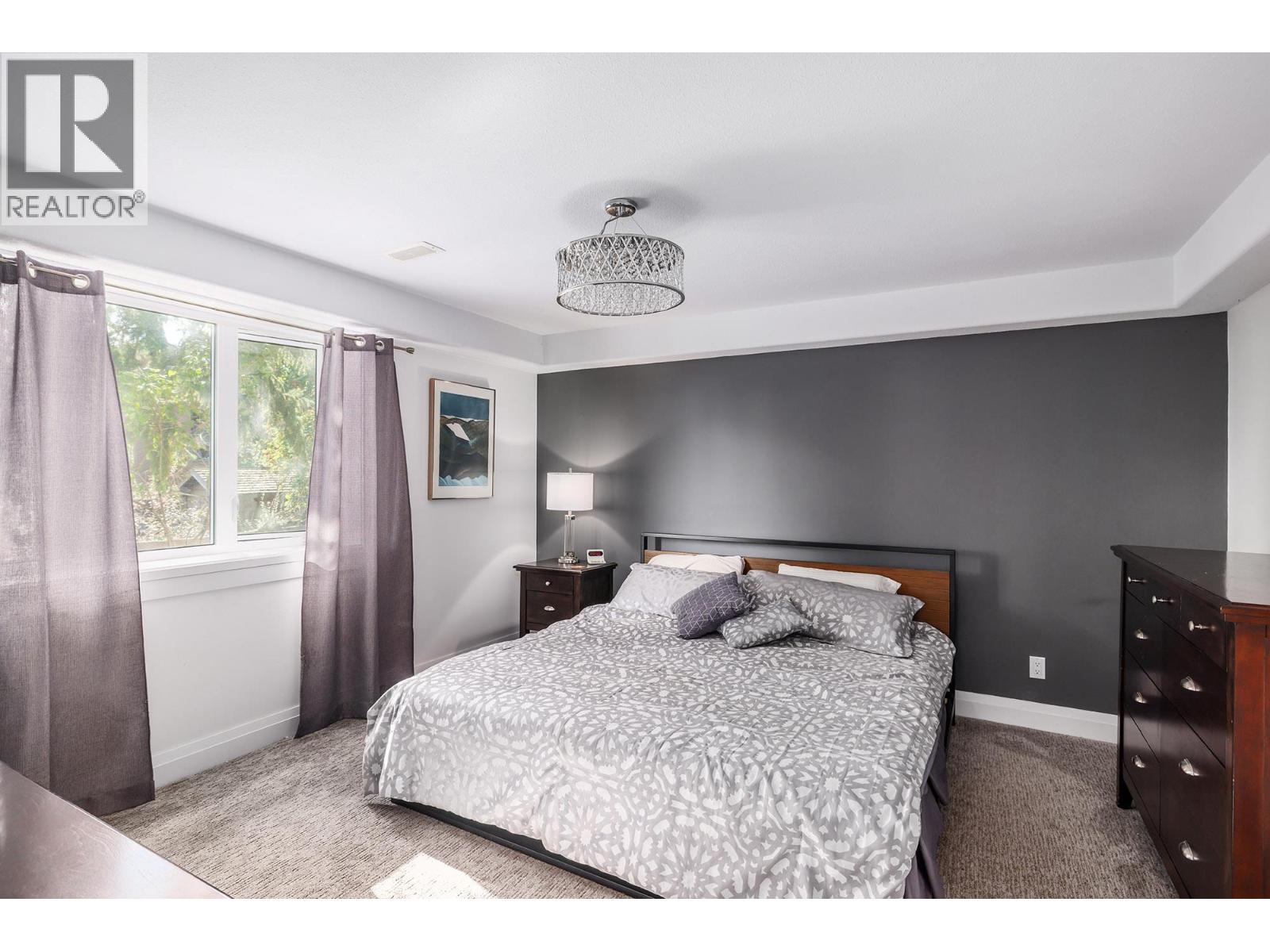 Picture for 841 Churchill  Court https://www.cirrealty.ca/reb/bc/2/10349302_40.jpg