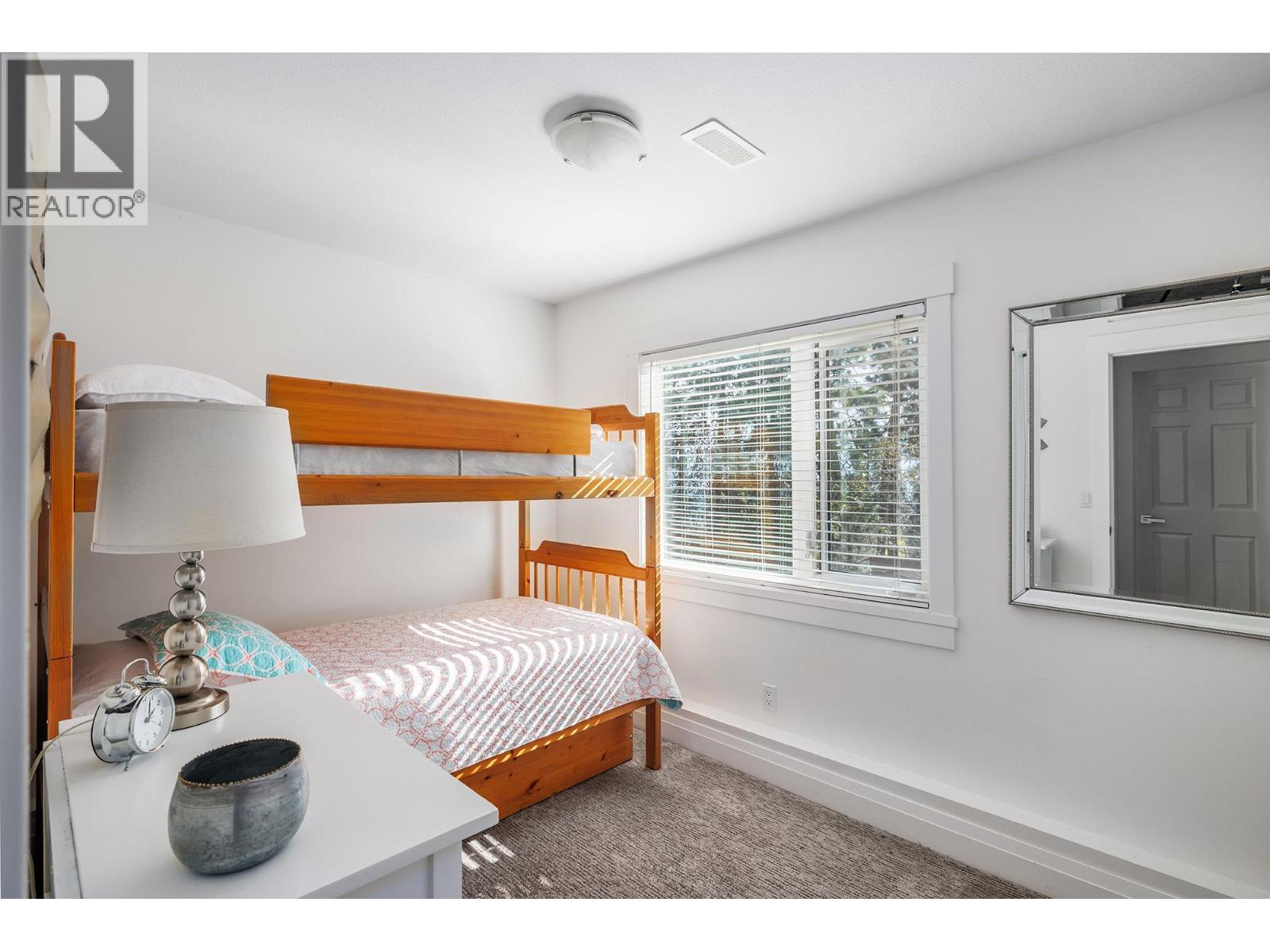 Picture for 841 Churchill  Court https://www.cirrealty.ca/reb/bc/2/10349302_41.jpg