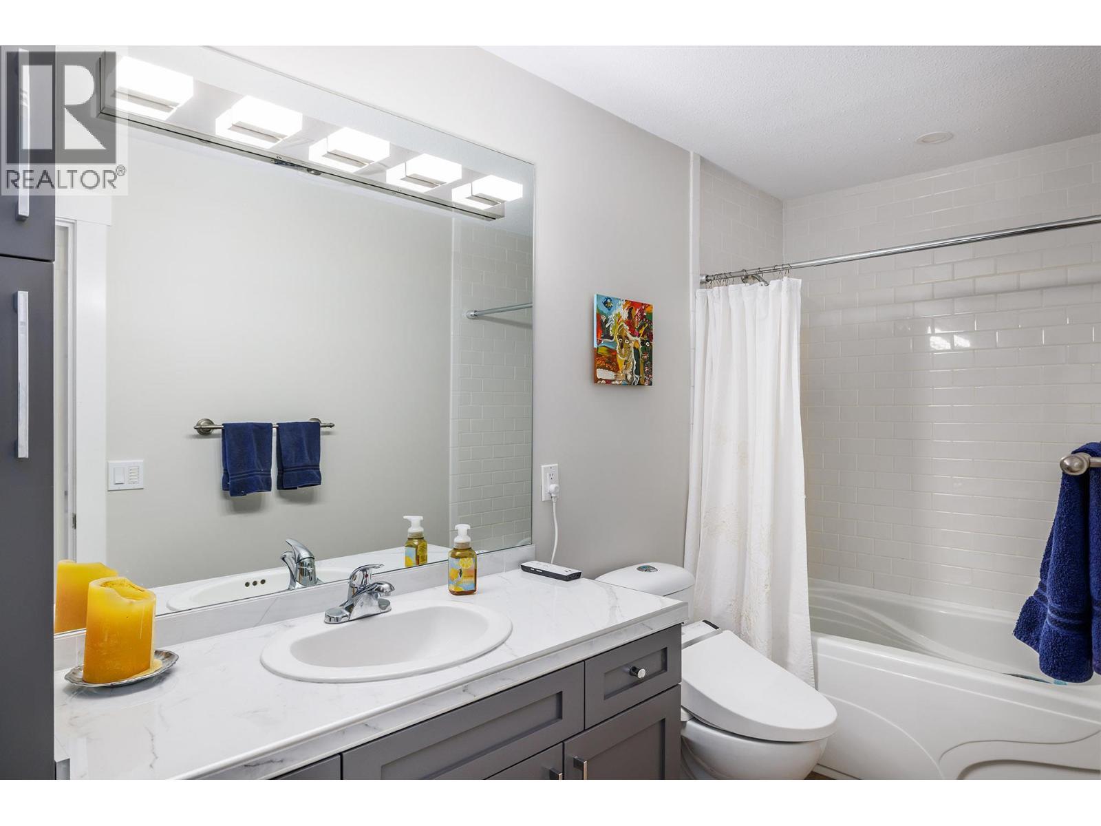 Picture for 841 Churchill  Court https://www.cirrealty.ca/reb/bc/2/10349302_42.jpg