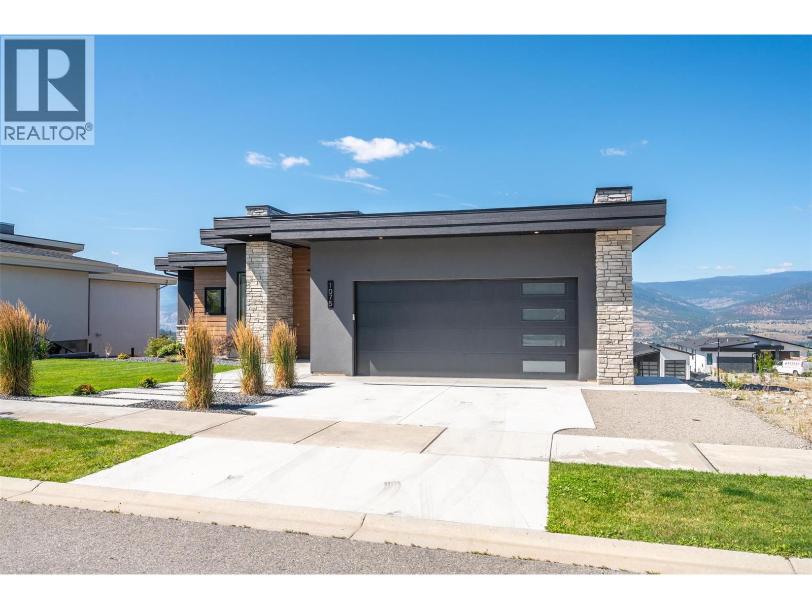 Picture for 1075 Elk  Street https://www.cirrealty.ca/reb/bc/2/10357462_49.jpg