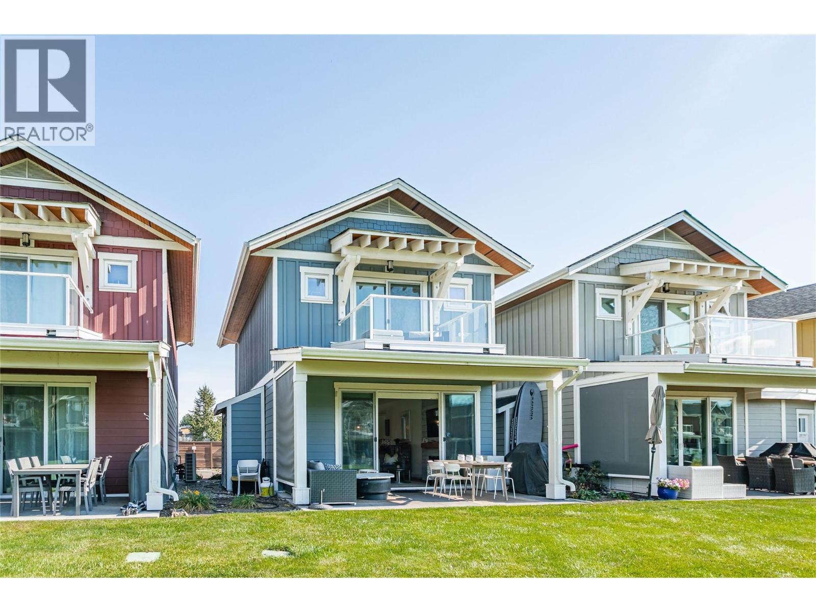 Picture for Unit #9, 3750 West Bay  Road https://www.cirrealty.ca/reb/bc/2/10362322_45.jpg