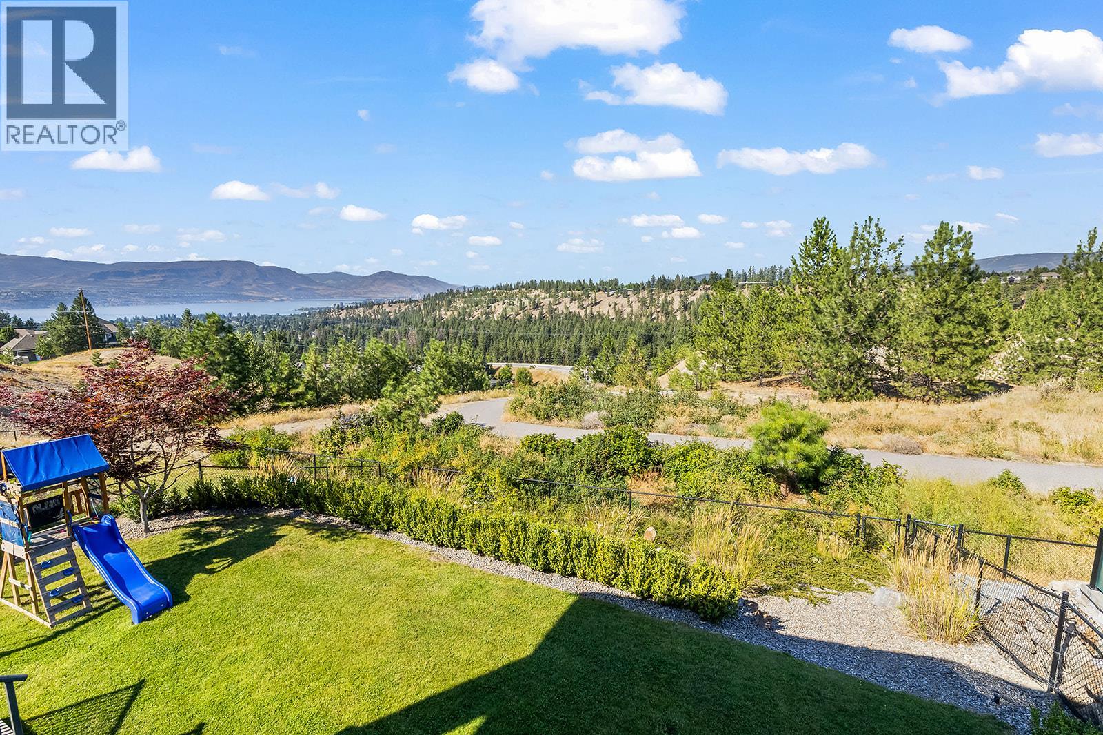 Picture for 1174 Goldfinch  Place https://www.cirrealty.ca/reb/bc/2/10362872_20.jpg