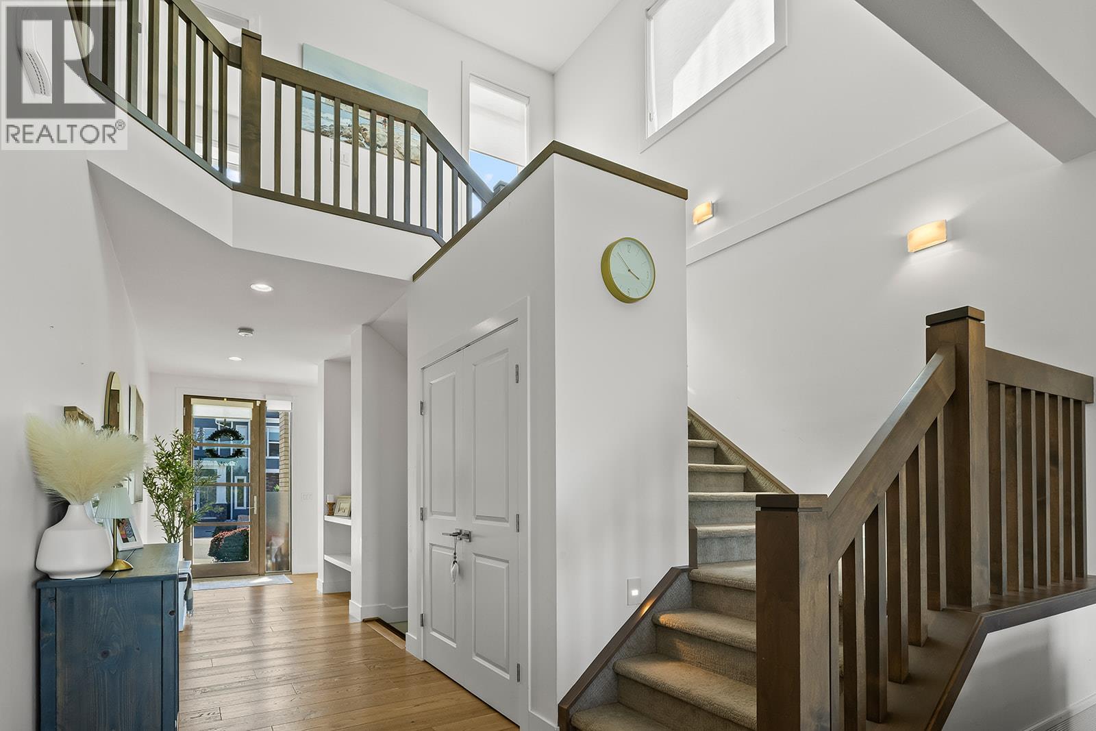 Picture for 1174 Goldfinch  Place https://www.cirrealty.ca/reb/bc/2/10362872_25.jpg