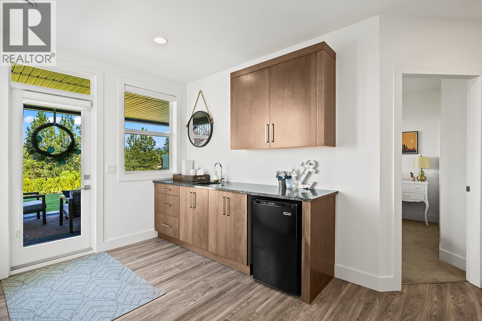 Picture for 1174 Goldfinch  Place https://www.cirrealty.ca/reb/bc/2/10362872_41.jpg