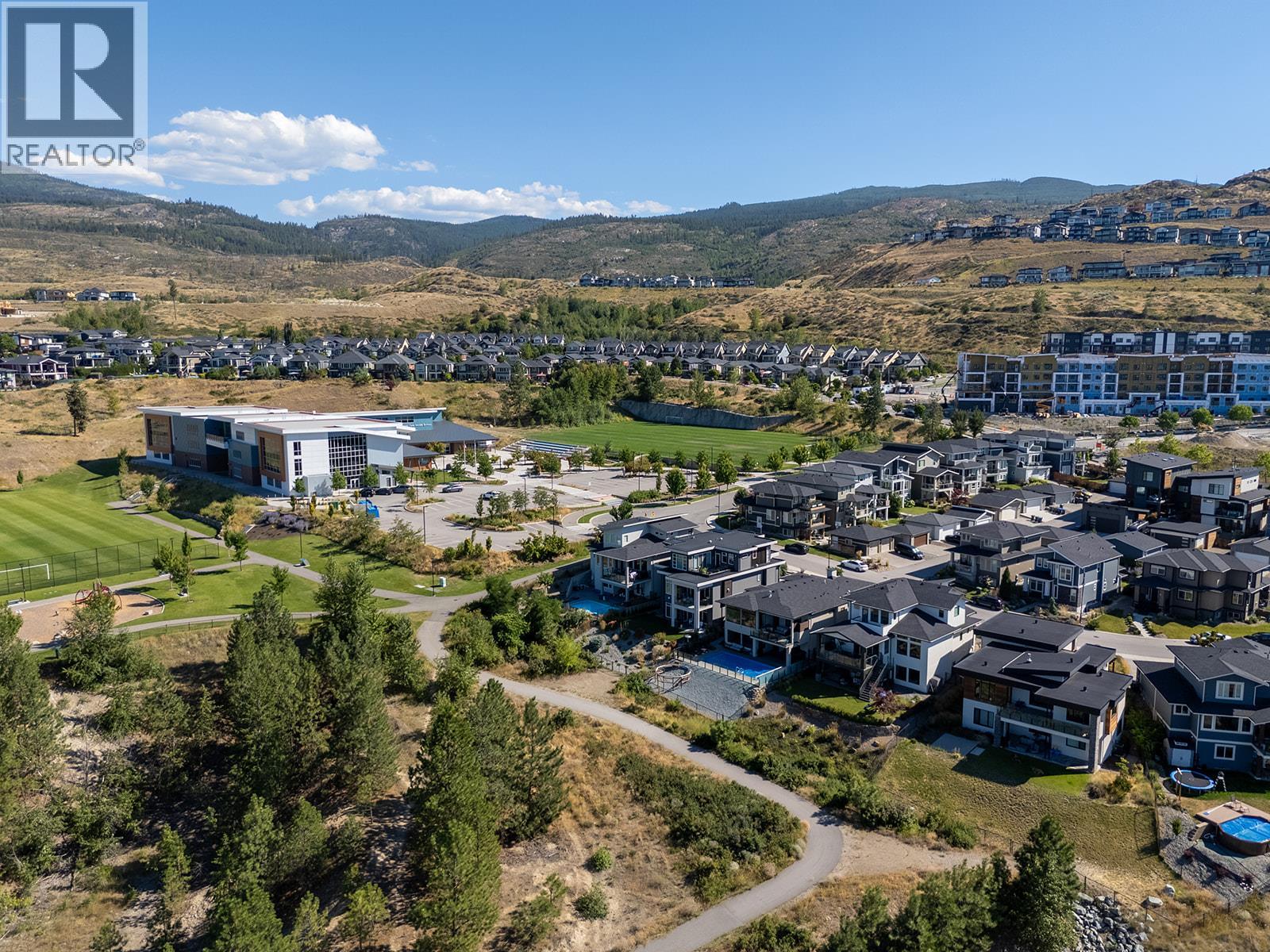 Picture for 1174 Goldfinch  Place https://www.cirrealty.ca/reb/bc/2/10362872_60.jpg