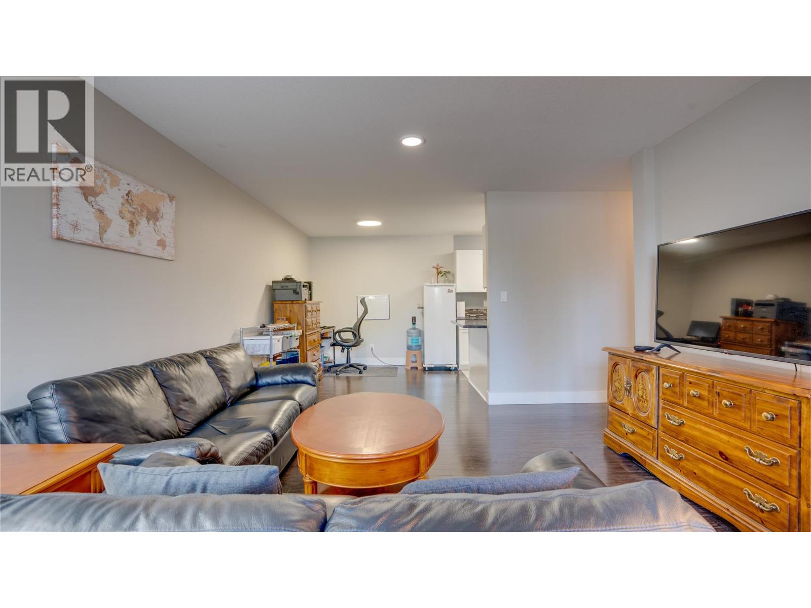 Picture for Unit #116, 769 KLO  Road https://www.cirrealty.ca/reb/bc/2/10363562_17.jpg