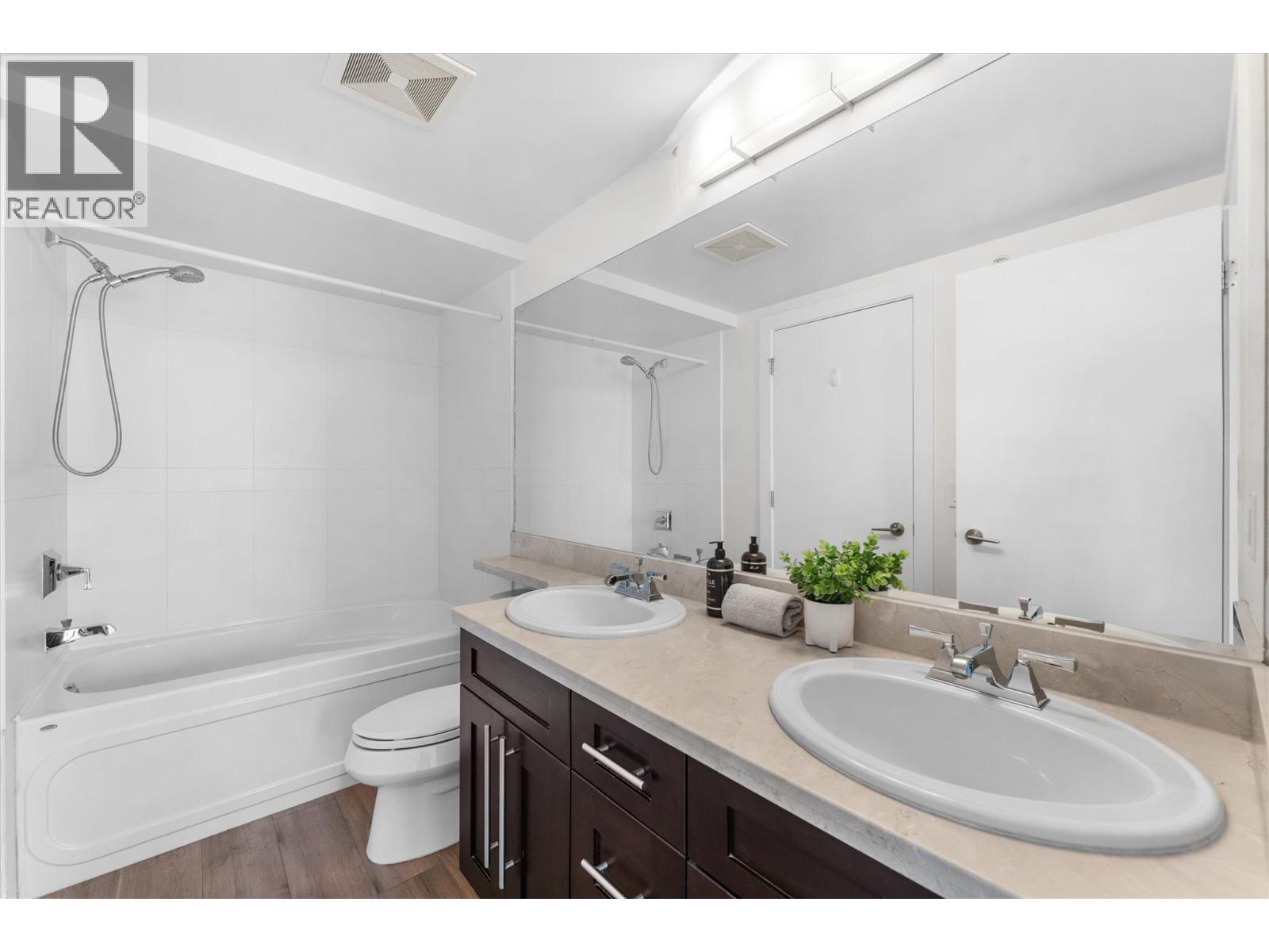 Picture for Unit #1404, 1075 Sunset  Drive https://www.cirrealty.ca/reb/bc/2/10363692_17.jpg