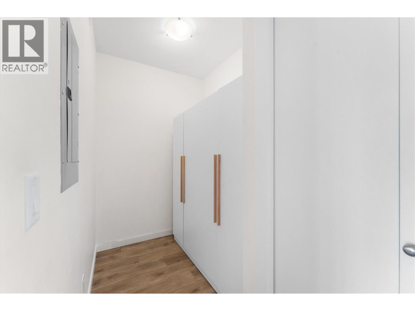 Picture for Unit #1404, 1075 Sunset  Drive https://www.cirrealty.ca/reb/bc/2/10363692_19.jpg