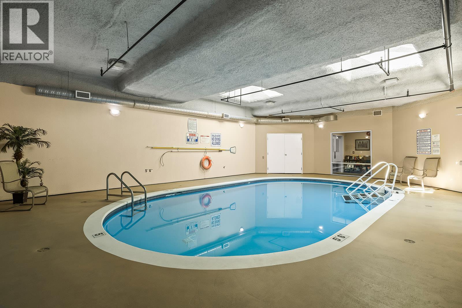 Picture for Unit #704, 1967 Underhill  Street https://www.cirrealty.ca/reb/bc/2/10363722_25.jpg