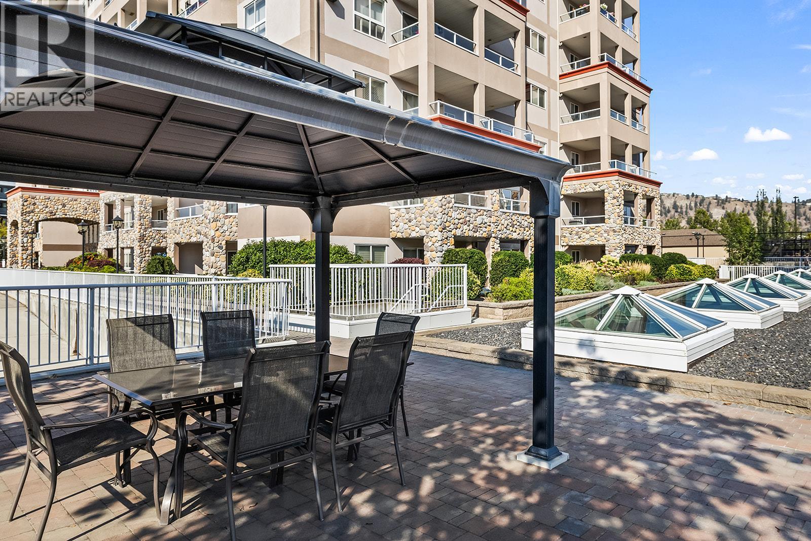 Picture for Unit #704, 1967 Underhill  Street https://www.cirrealty.ca/reb/bc/2/10363722_27.jpg