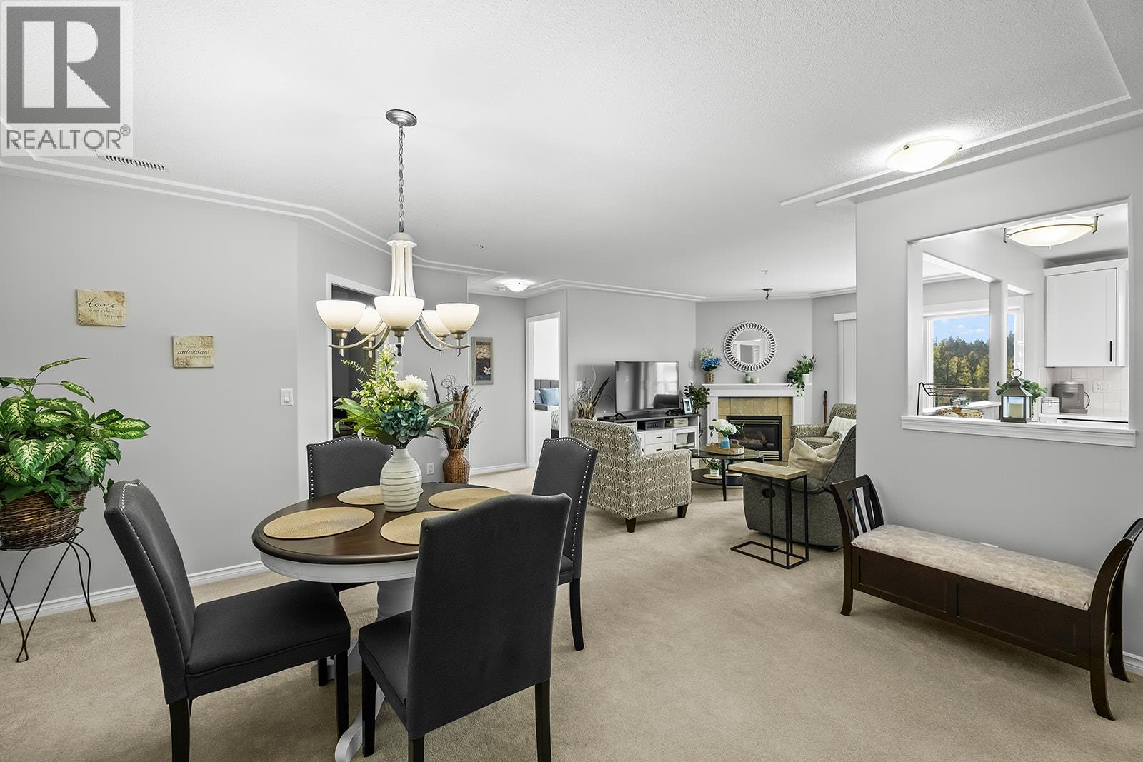 Picture for Unit #704, 1967 Underhill  Street https://www.cirrealty.ca/reb/bc/2/10363722_8.jpg