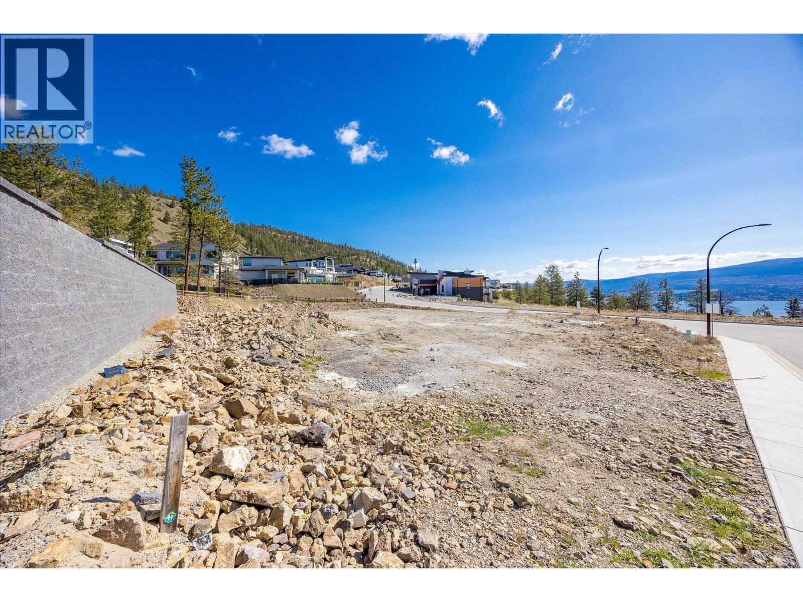Picture for 1642 Touriga  Place https://www.cirrealty.ca/reb/bc/2/10363772_23.jpg