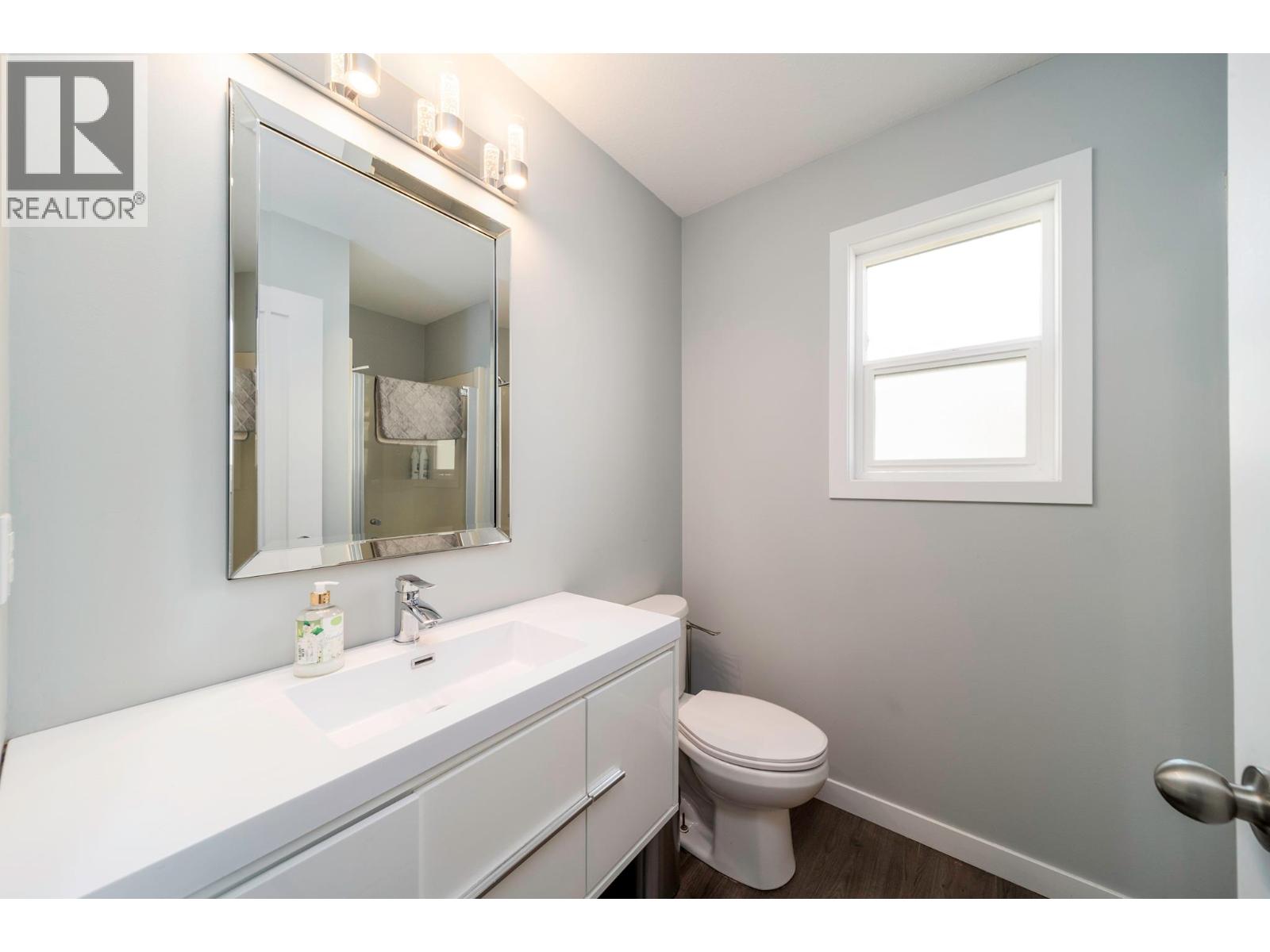 Picture for 2614 Applegreen  Court https://www.cirrealty.ca/reb/bc/2/10364212_22.jpg