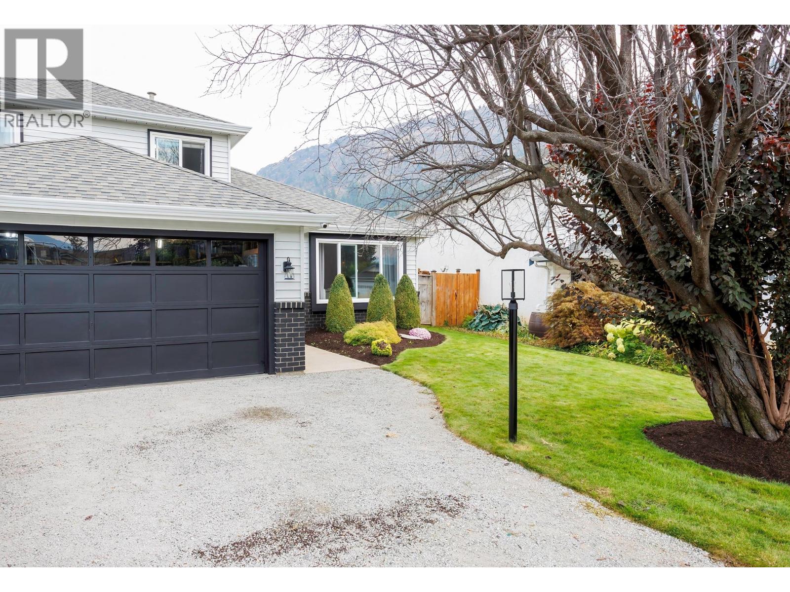 Picture for 2614 Applegreen  Court https://www.cirrealty.ca/reb/bc/2/10364212_36.jpg