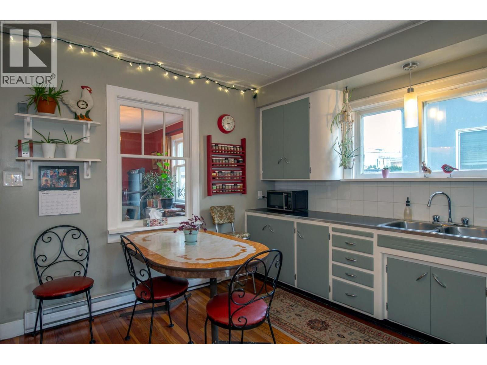 Picture for 1233 Ethel  Street https://www.cirrealty.ca/reb/bc/2/10364402_15.jpg