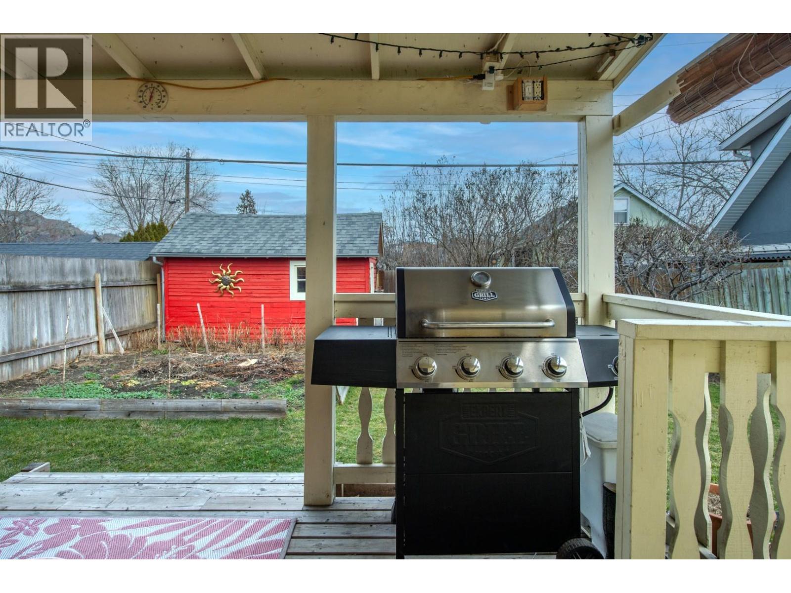 Picture for 1233 Ethel  Street https://www.cirrealty.ca/reb/bc/2/10364402_35.jpg